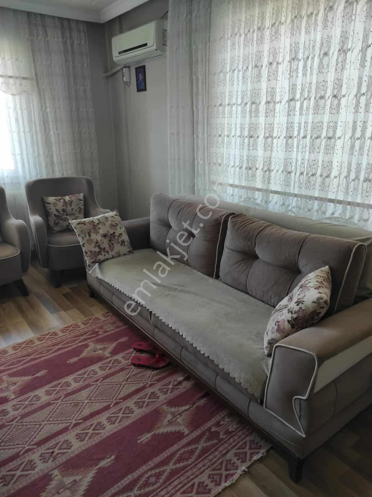 Manisa Soma Güvenler Emlaktan Turgutalp Mahallesi Mevki Cadde Üzeri Satılık Daire