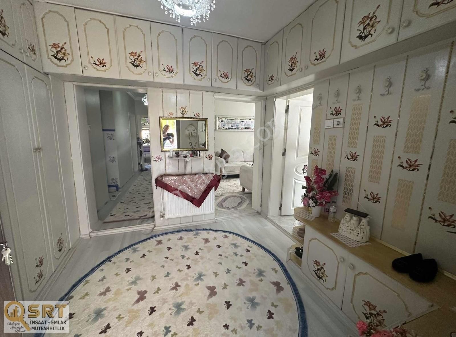 Bahçe İçerisinde İki Adet Daireli Müstakil Ev - Görsel 25