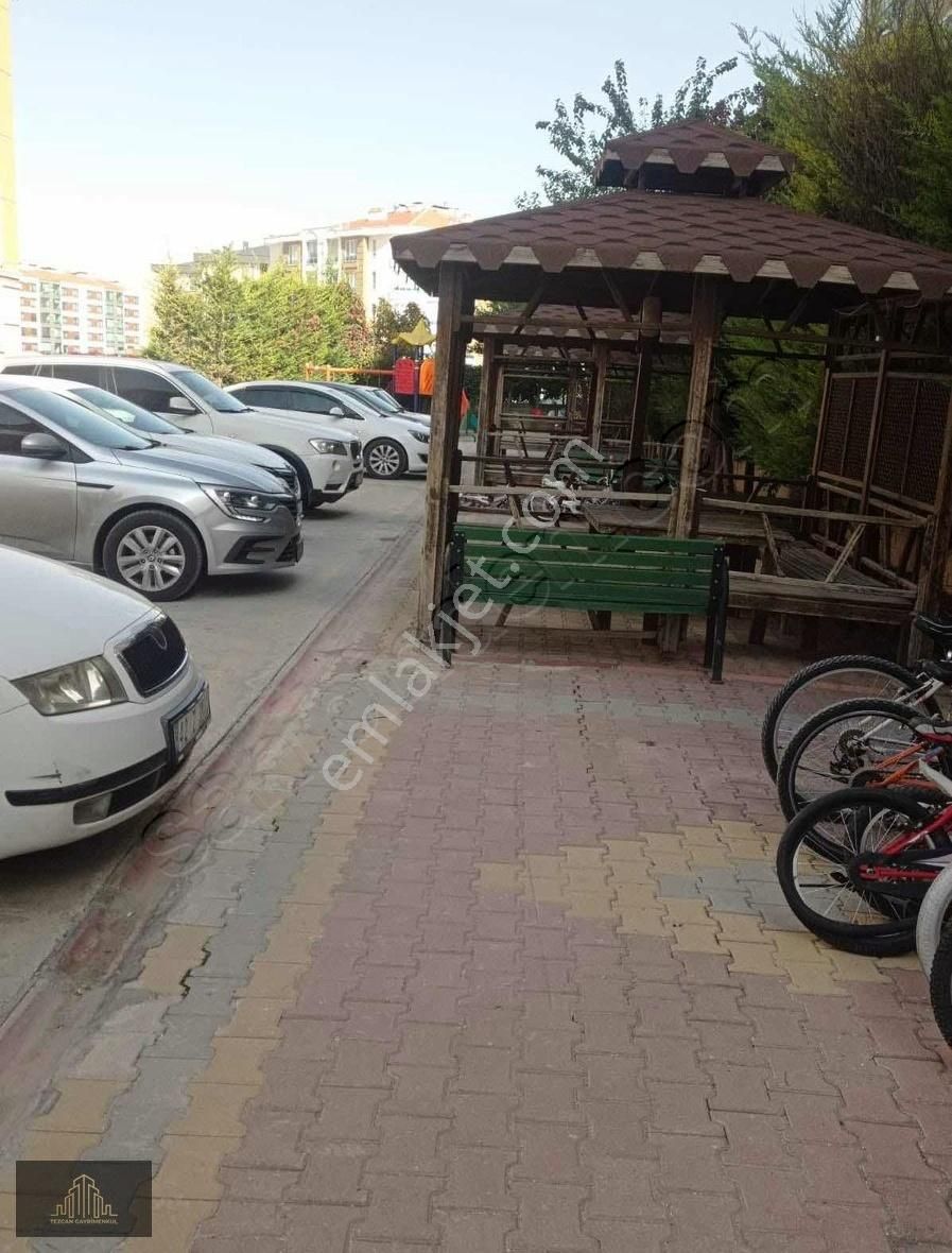 Tezcan'dan Stadyum Karşısı 3+1 Süper Bakımlı Daire - Görsel 15