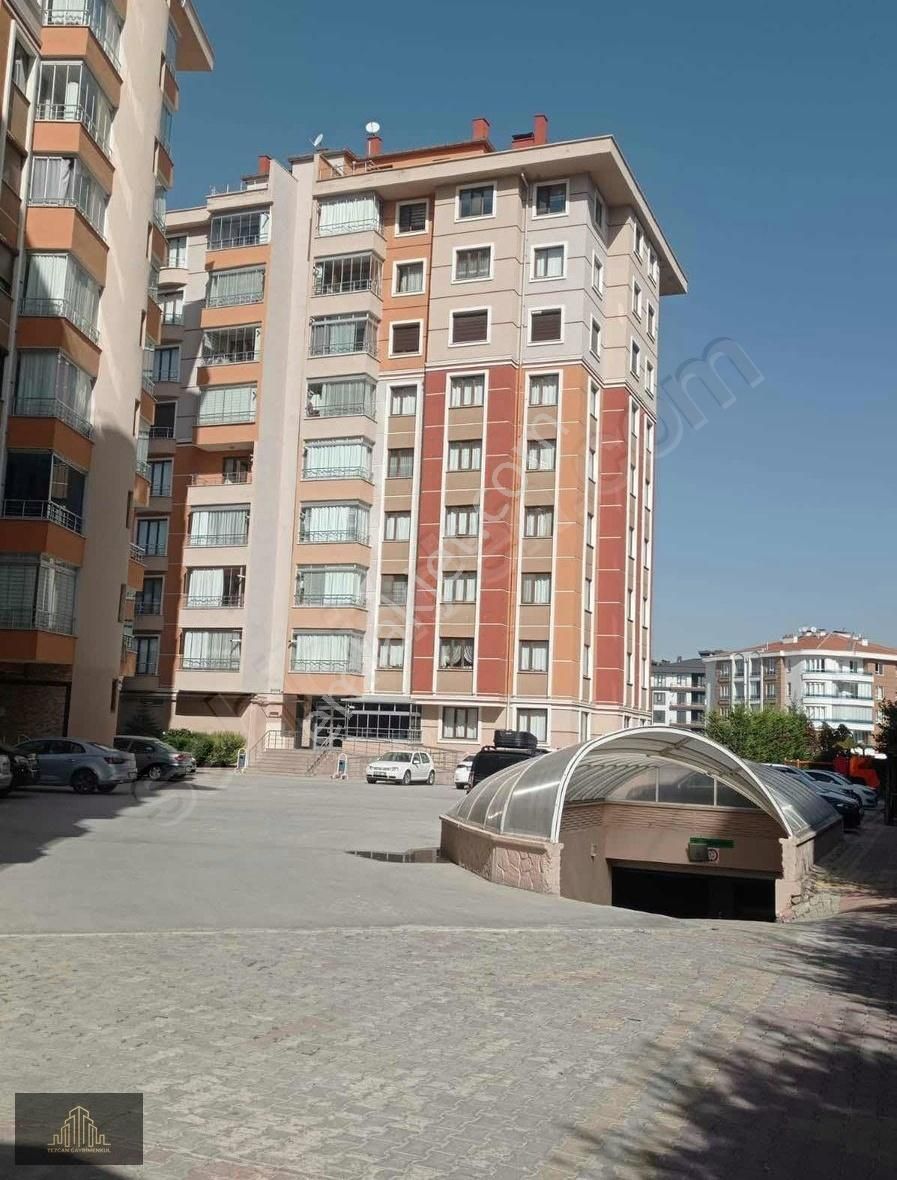 Tezcan'dan Stadyum Karşısı 3+1 Süper Bakımlı Daire - Görsel 12