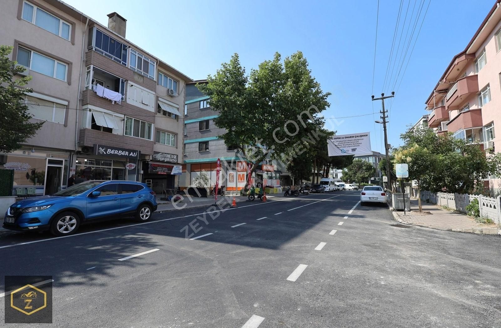Zeybek Emlaktan Kızılay Caddesinde 80 M2 İş Yerimiz Satılıktır