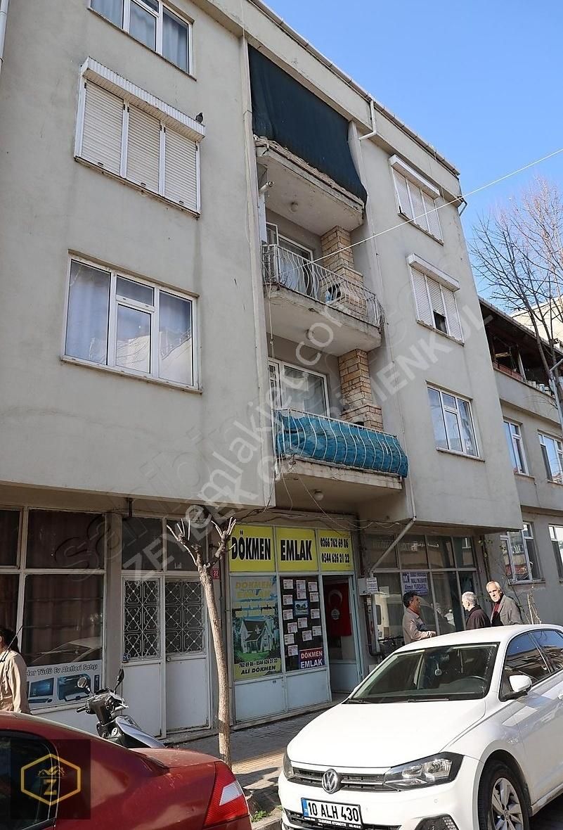 Zeybek Emlaktan Rüstem De 2+1 Eşyalı Dairemiz Kiralıktır