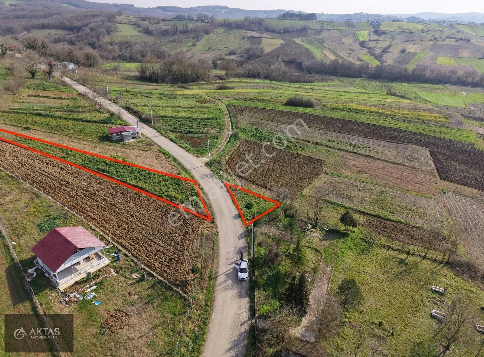 Koceli Kandıra Balcı Köyünde 617 M2 Yatırımlık Tarla