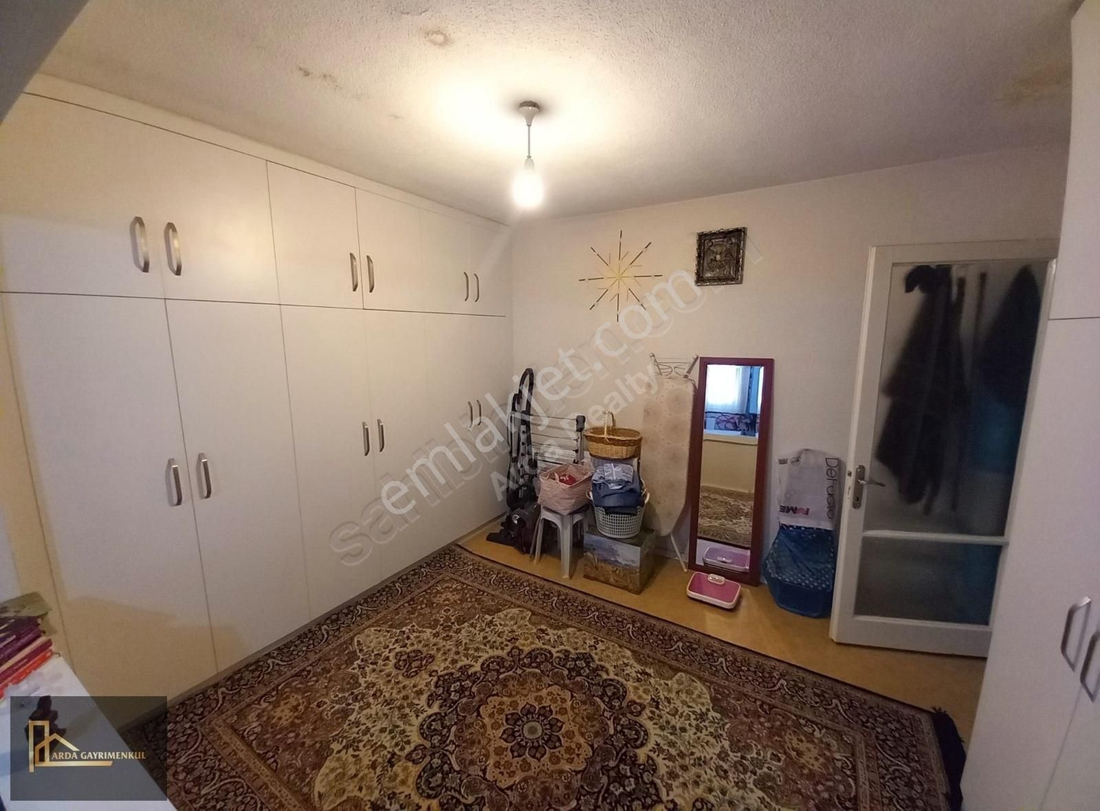 K.yaka M.barutçu Sokak Çarşı Yakını Çift Cephe 2+1 100m2 D.gazlı - Görsel 8