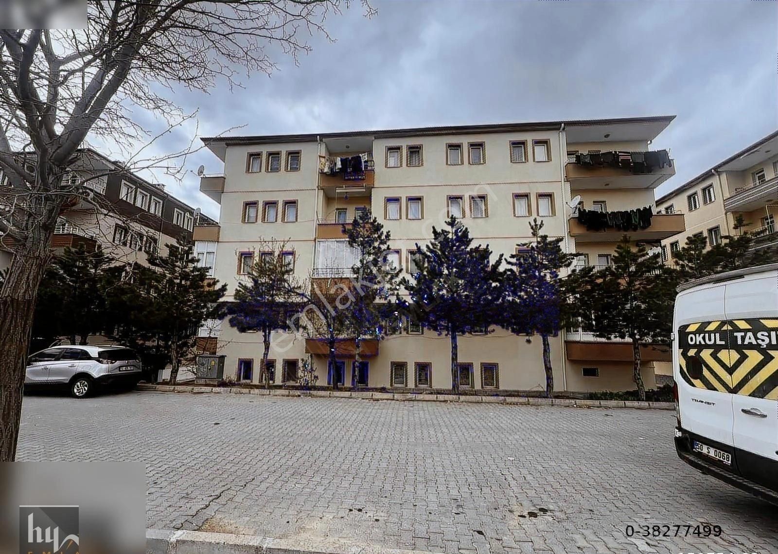 Hakan Yanık Emlaktan 15 Temmuzda 3+1 Daire