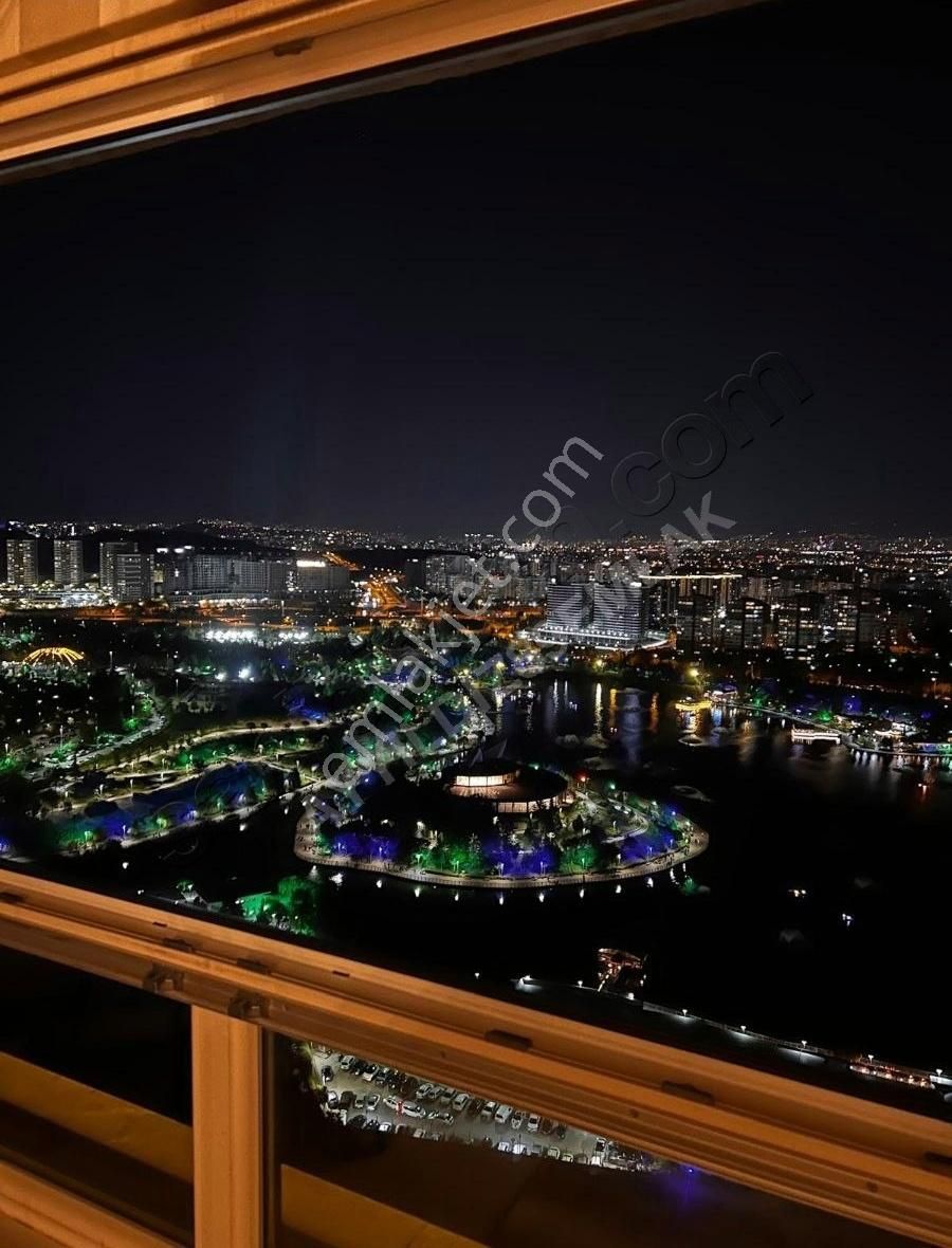 Kaşmir Gölevlerinde Satılık 4+1 Daire