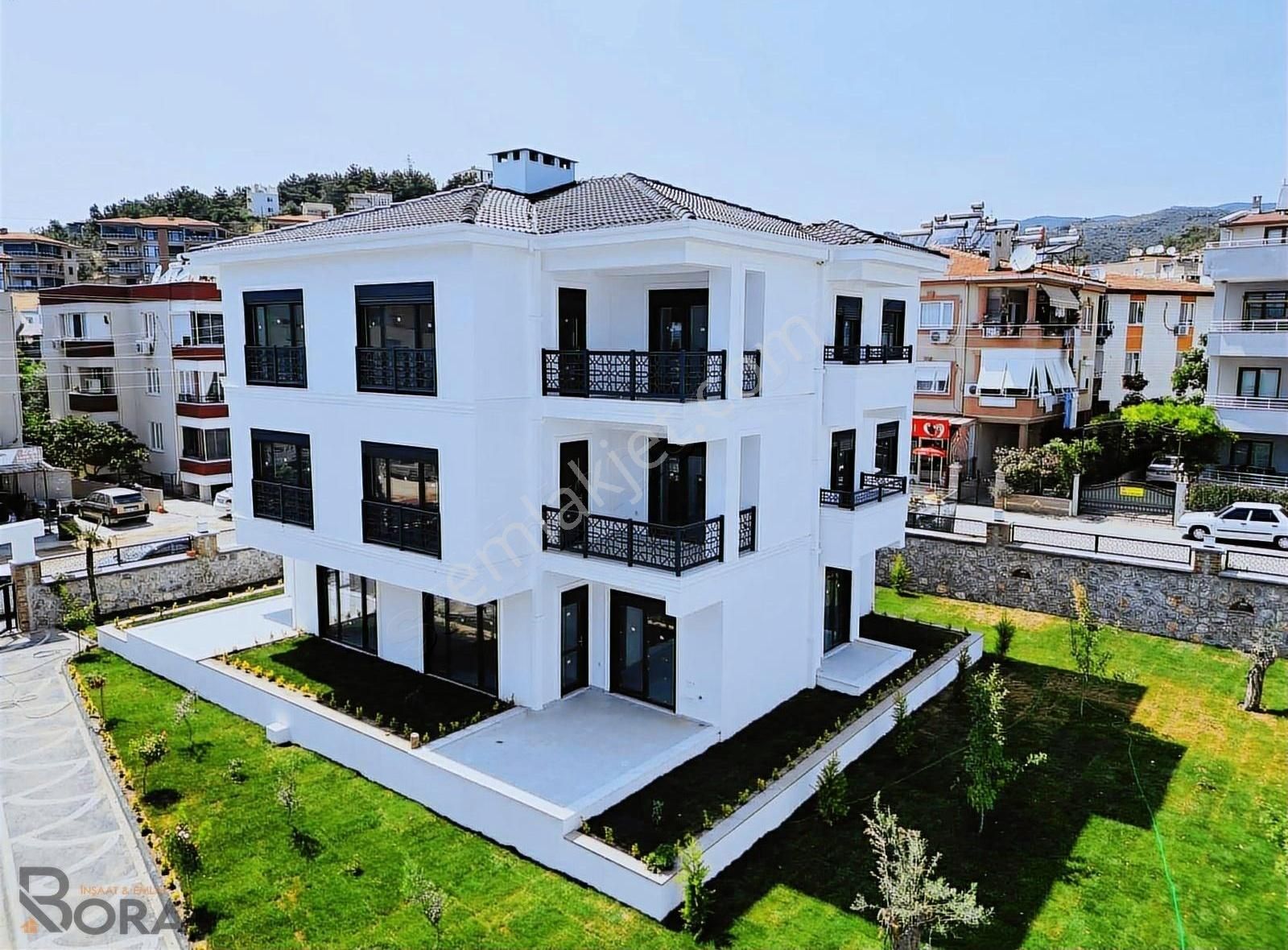 Boradan Küçükkuyuda Denize Yakın Sıfır Lüks Daireler