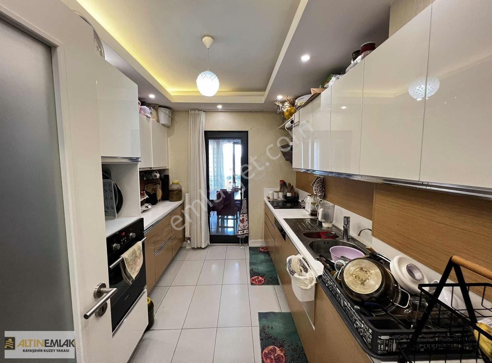 Mahmutbey Luxera Rezidans'da Satılık 4+1 Daire