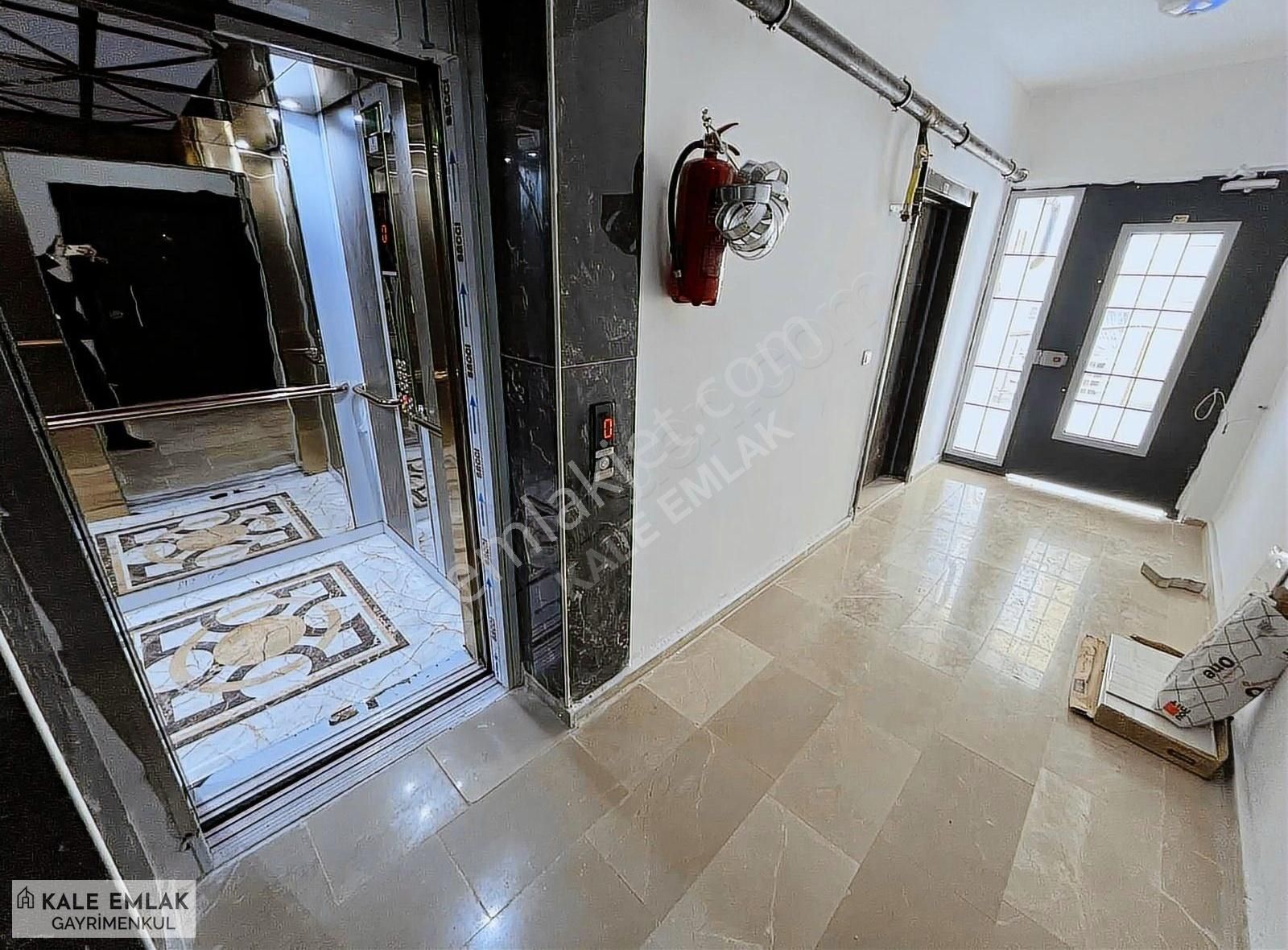 Kale Emlak'tan Akbilek'de Sıfır 1+1 Eşyalı Daire
