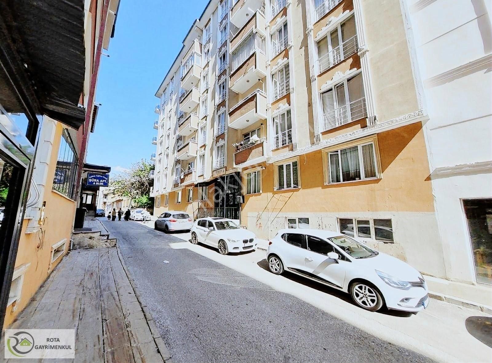 Rota' Dan Terminal Caddesi'nde Kiralık 3+1 Daie