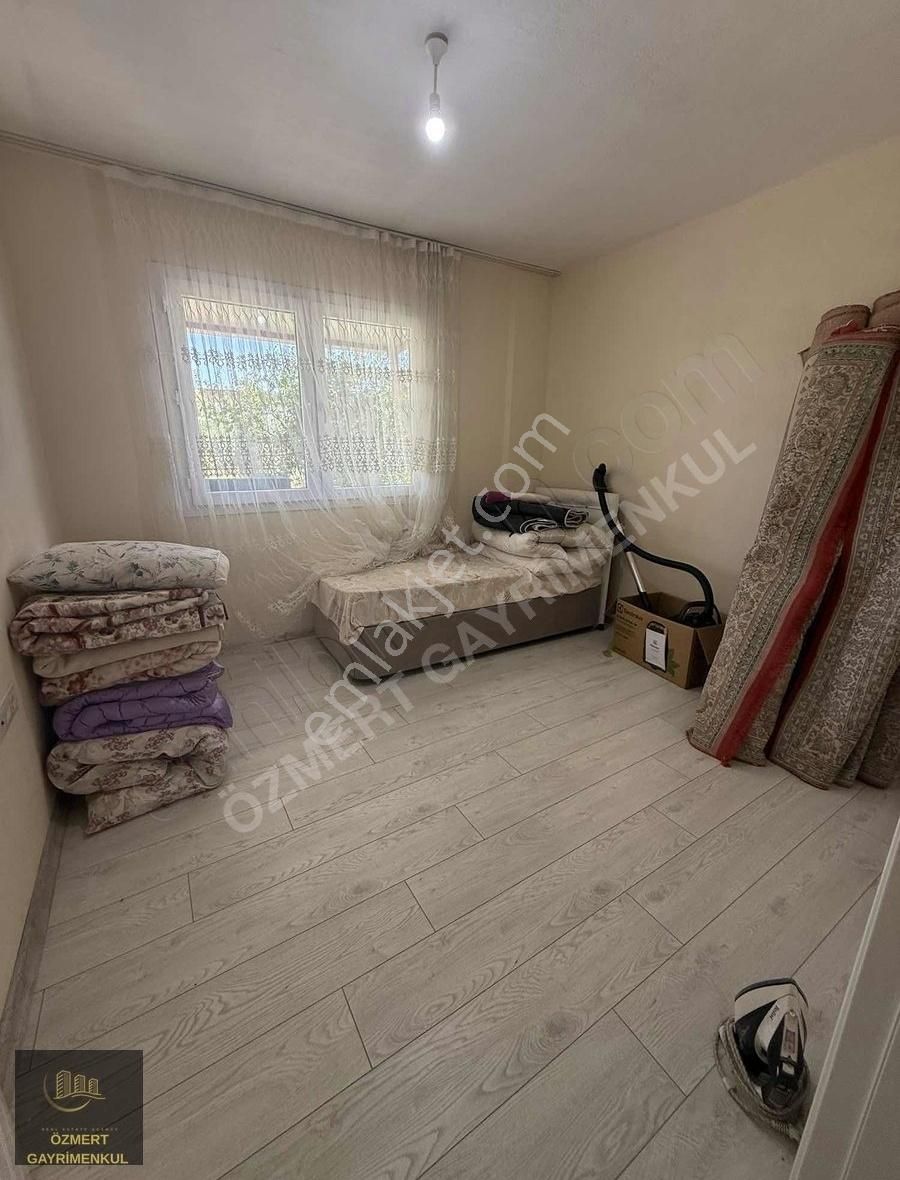 Menderes Oğlan Anasın Da 900m2 Arsa İçinde 100m2 Betonarme Ev - Görsel 7