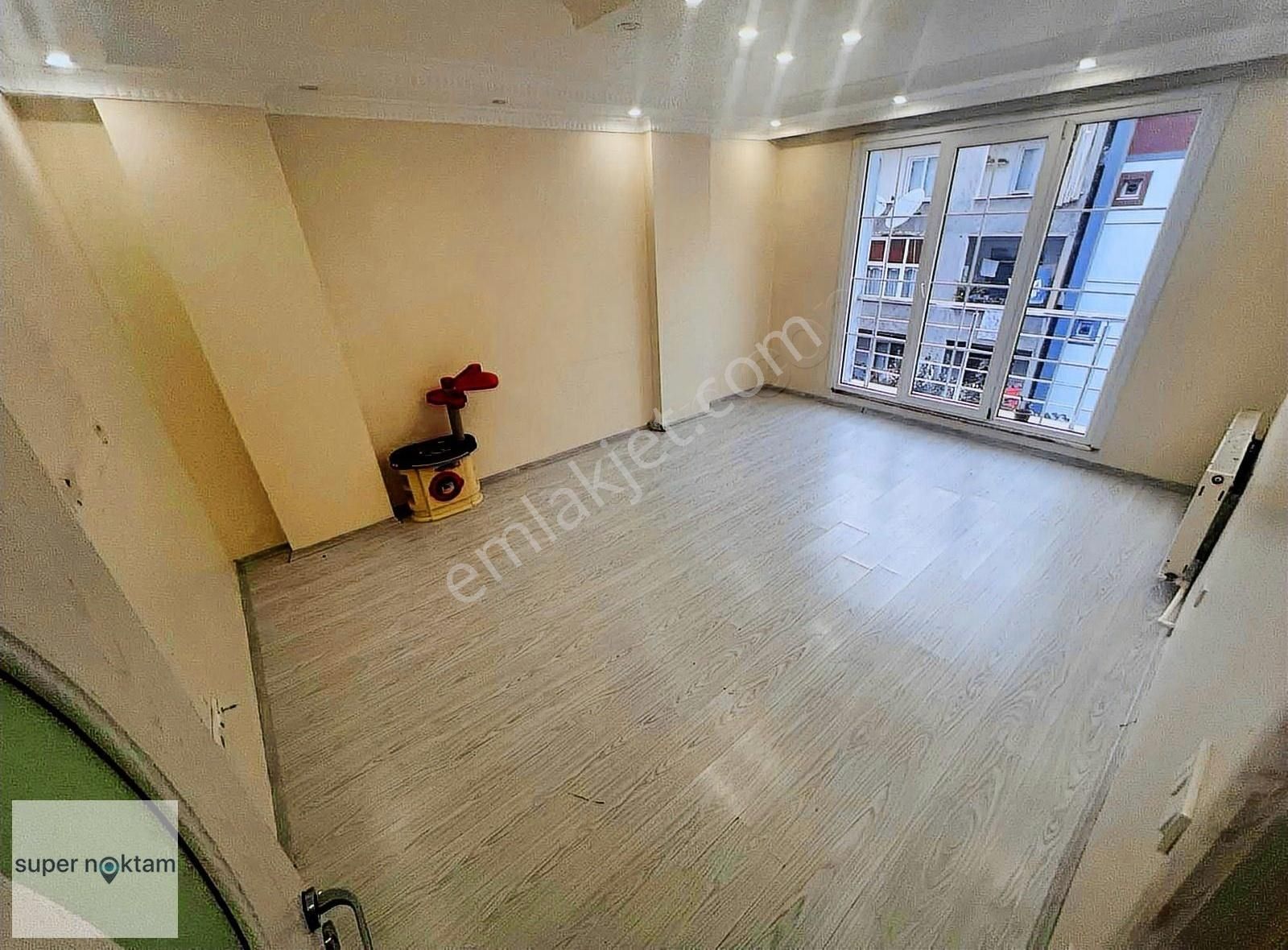 Mehmet Akif'te Cadde Üstü Kurumsal Firmalara Kiralık Home Ofis