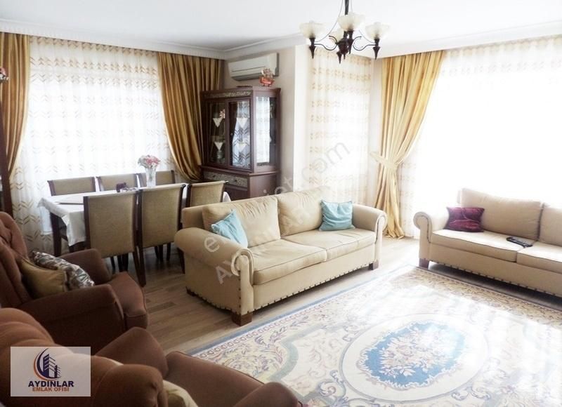 Yenibosna Çakmak Durağı Yakını 5+1 Satılık Dublex Daire