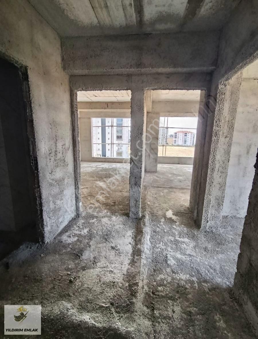Yıldırım Emlak'tan Şentepede 3+1 Ara Kat Sıfır Yapılı Daıre - Görsel 26