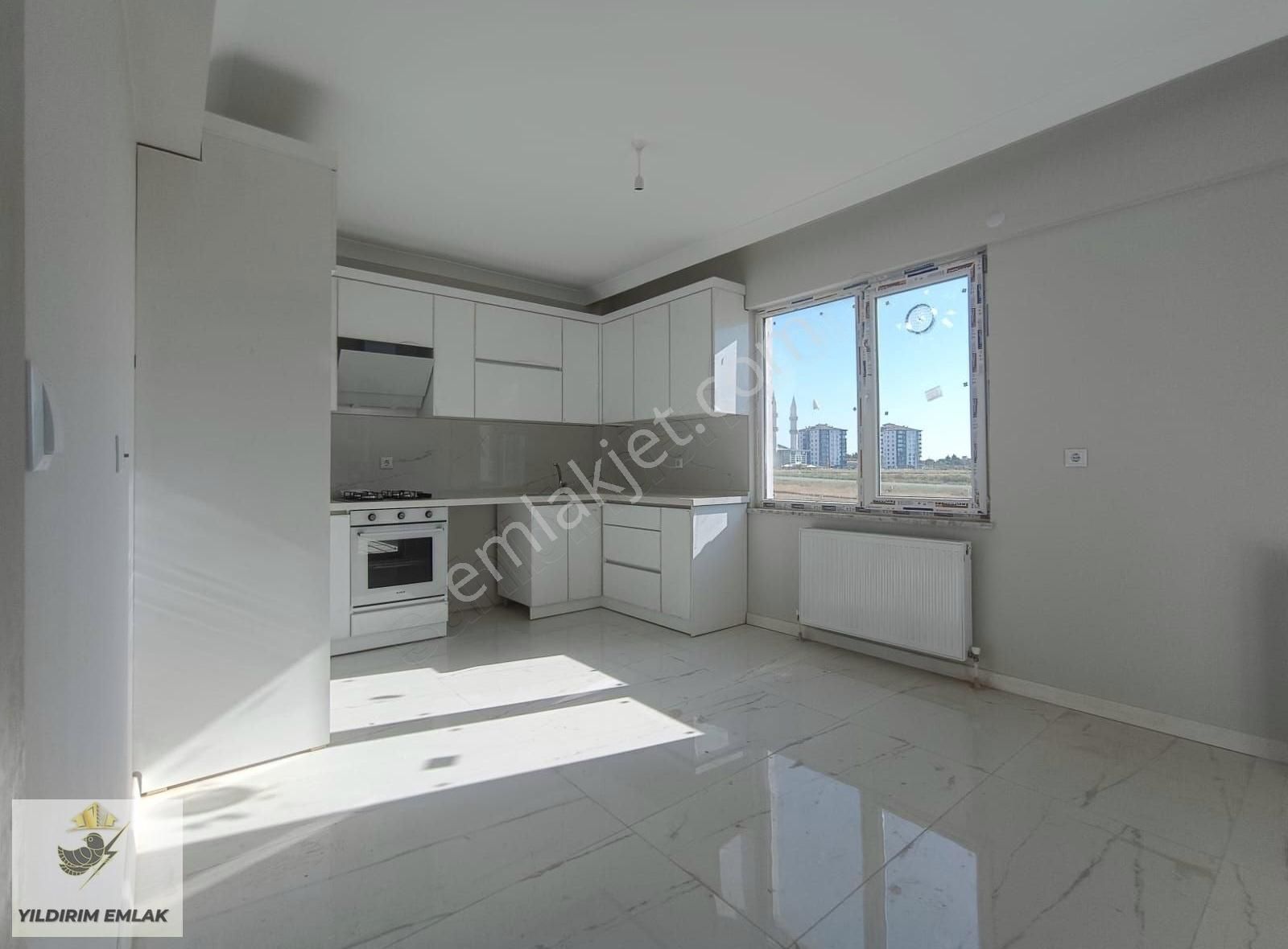 Yıldırım Emlak'tan Şentepe Solda Sıfır 3+1 Ara Kat Yapılı Daire