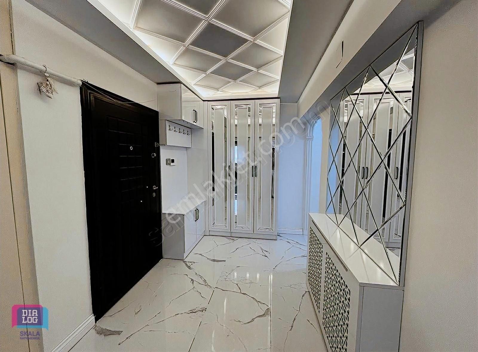 Dialog Skala/ Üçevler Dilara 1 Sitesi 3+1 Satılık Daire
