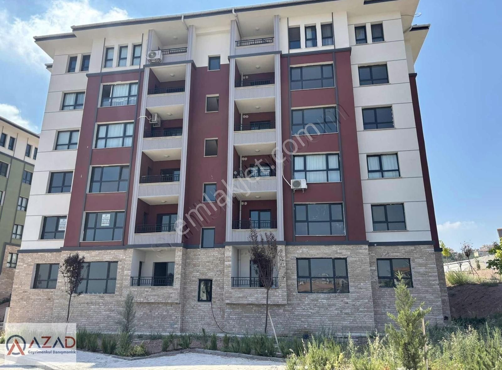 Azad- Yaveriye Toki Deprem Konutlarında Kiralık 3+1 Daire
