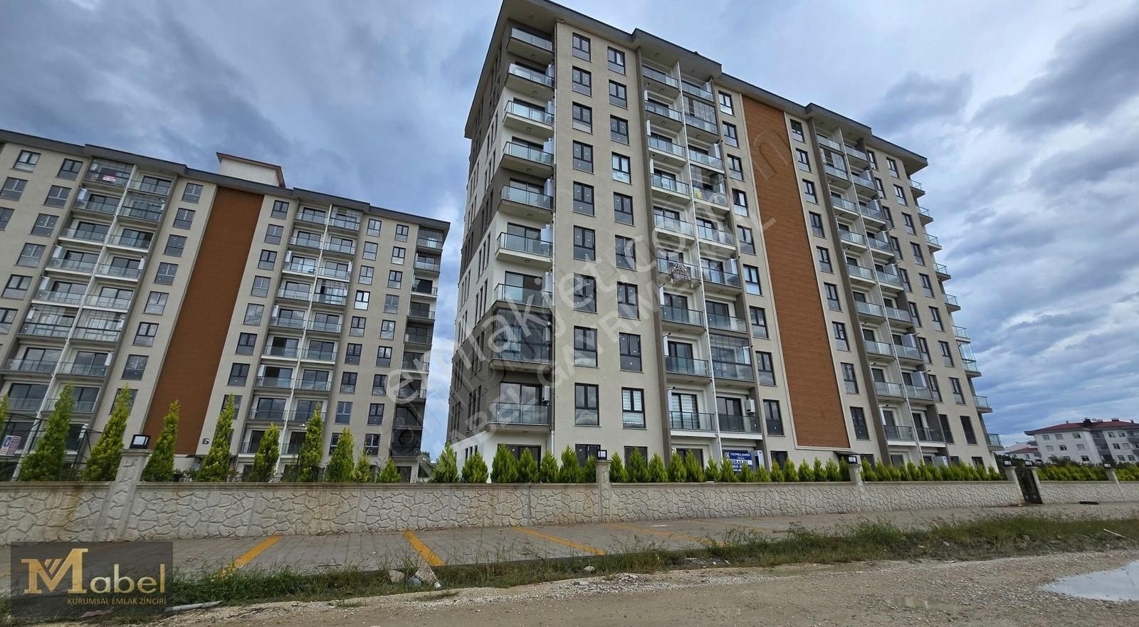 Mabel Gayrimenkul-cumhuriyet Mh-fh 236 Da Full Eşyalı Lüks Daire