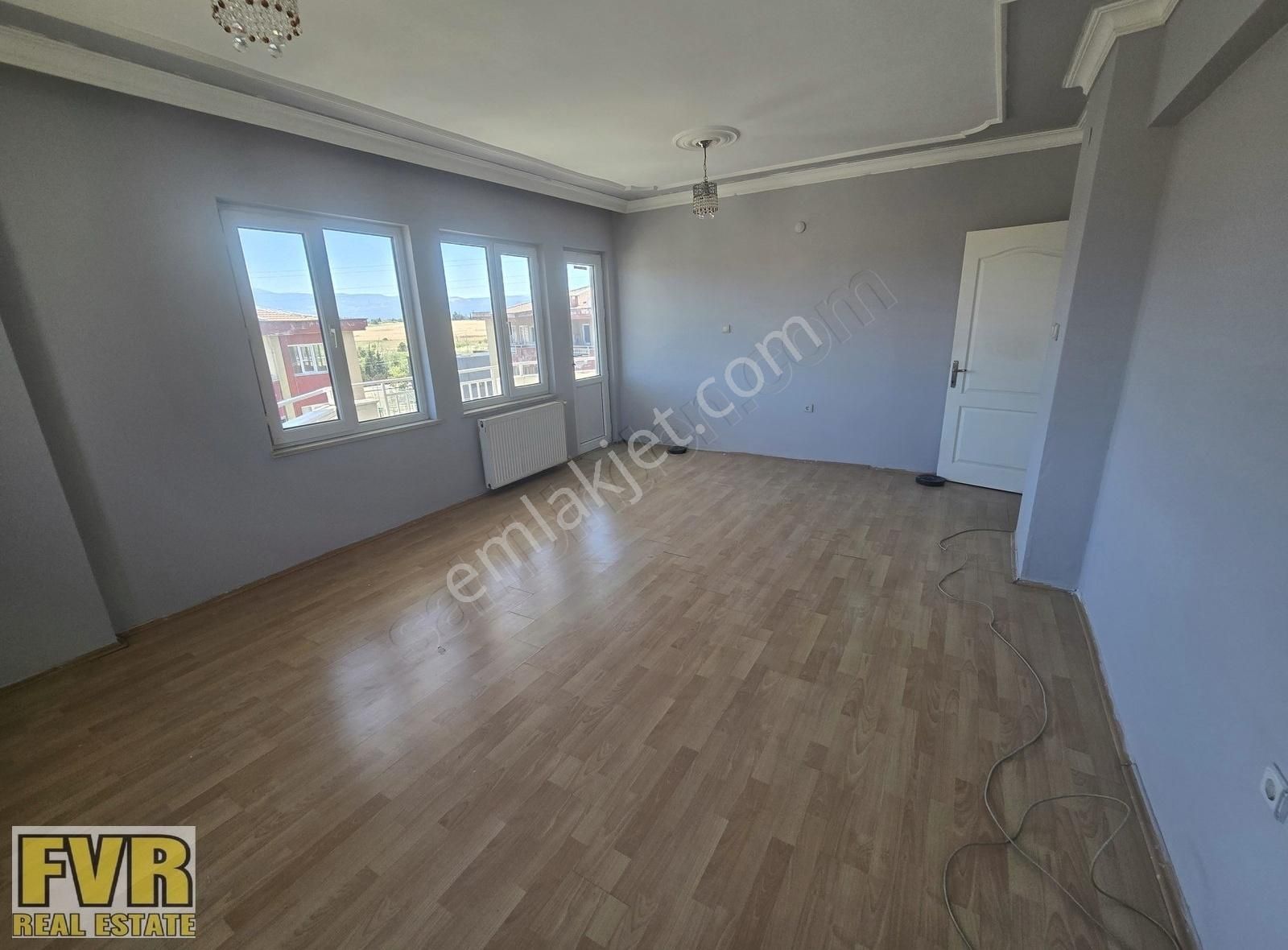 Fvr'den Görükle Dumlupınar Mah. 3+1 Kiralık Daire