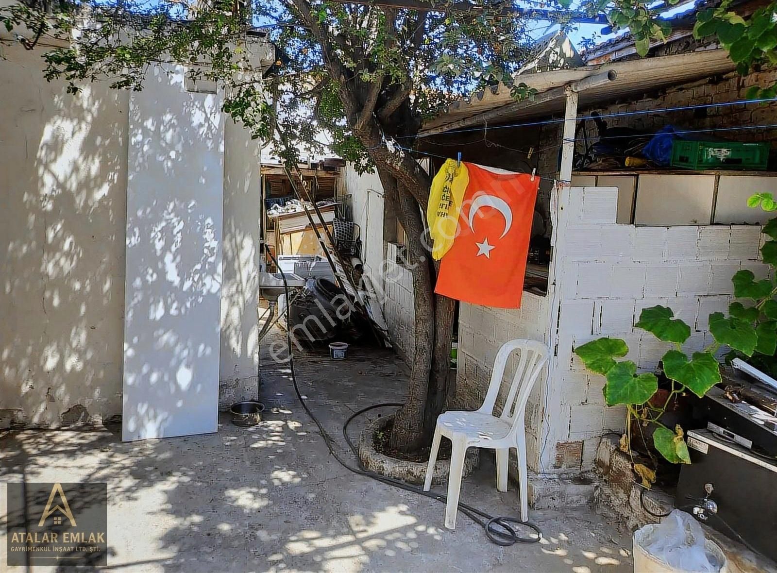 Atalar Gayrimenkulden 3 Ayrı Tapulu Avlulu Müstakil Ev - Görsel 9