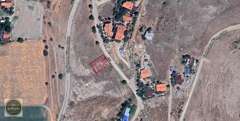 İpekyolu Gayrimenkul Ayvaşık Boztepe De 379 M2 Satılık Arsa