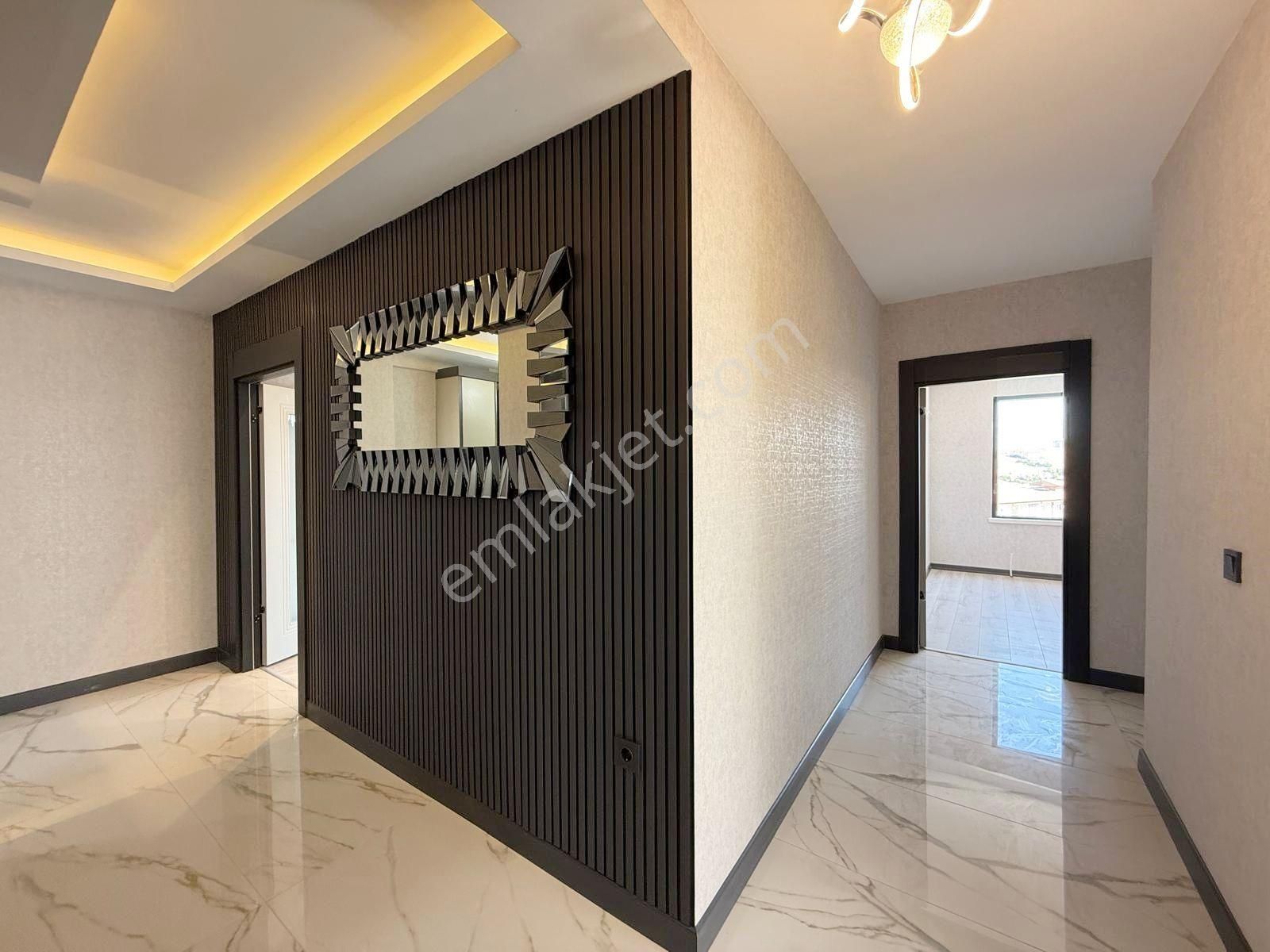 Öz Maşallah'tan Merkezi Konumda Ful Yapılı Sıfır 3+1 Da're - Görsel 25