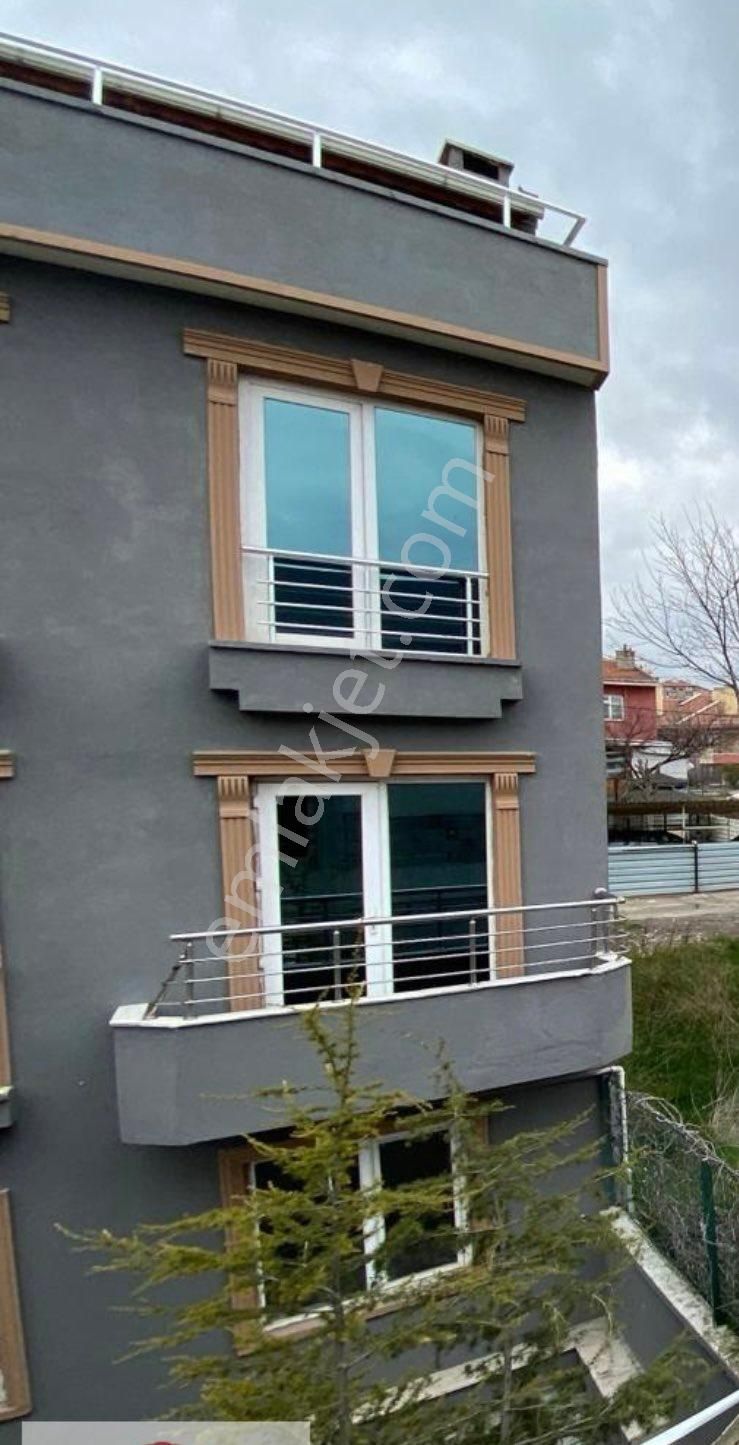 Eryaman Güzelkentte Müstakil Sıfır