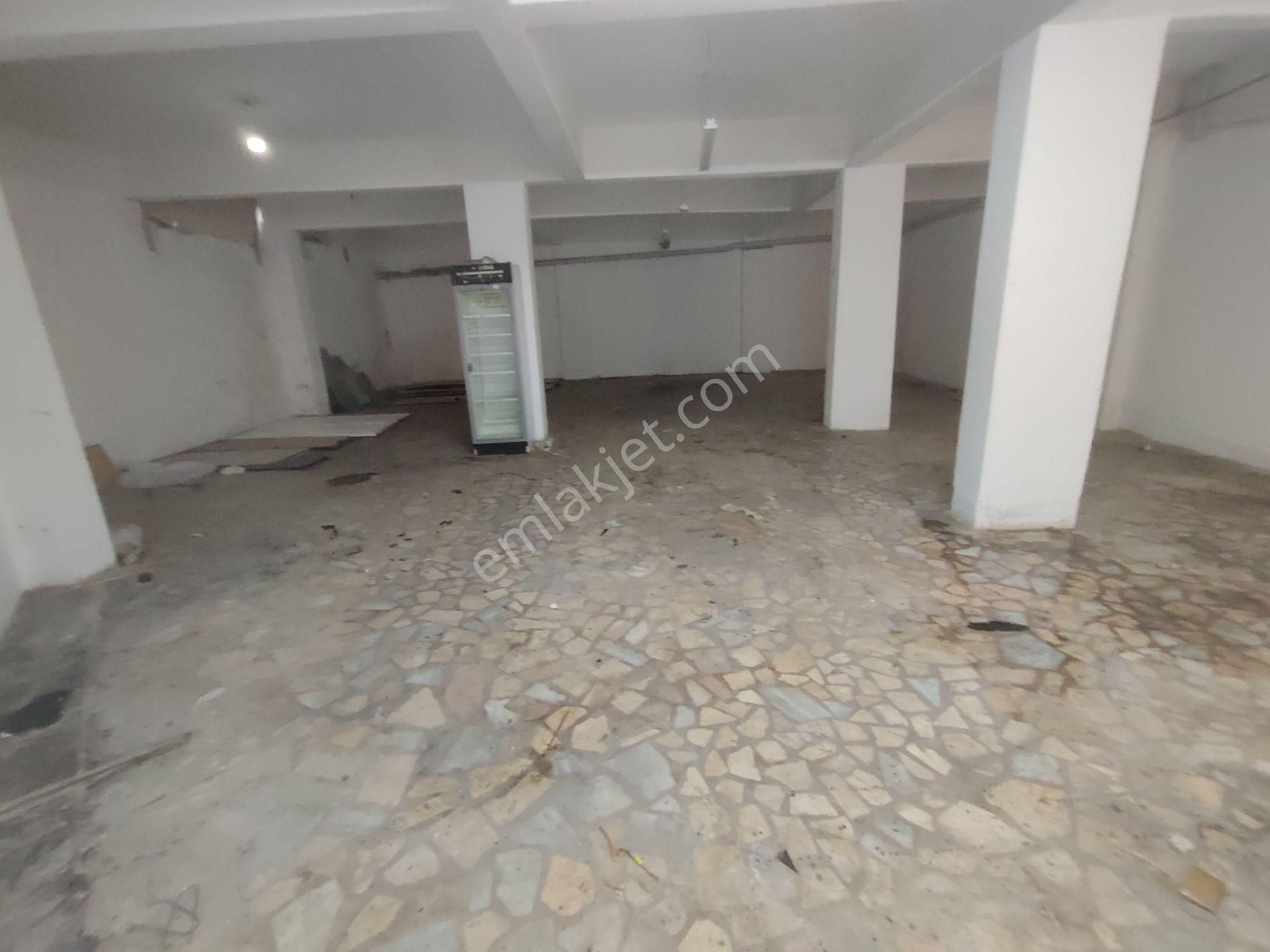 Bağcılar Ateştuğlada Cadde Üzerinde 150 M2 Kiralık Bodrum Dükkan