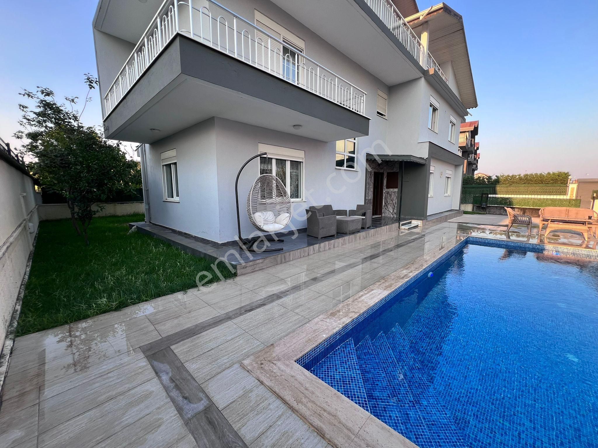 Antalya Belek'te Müstakil 6+1 Satılık Villa - Görsel 3