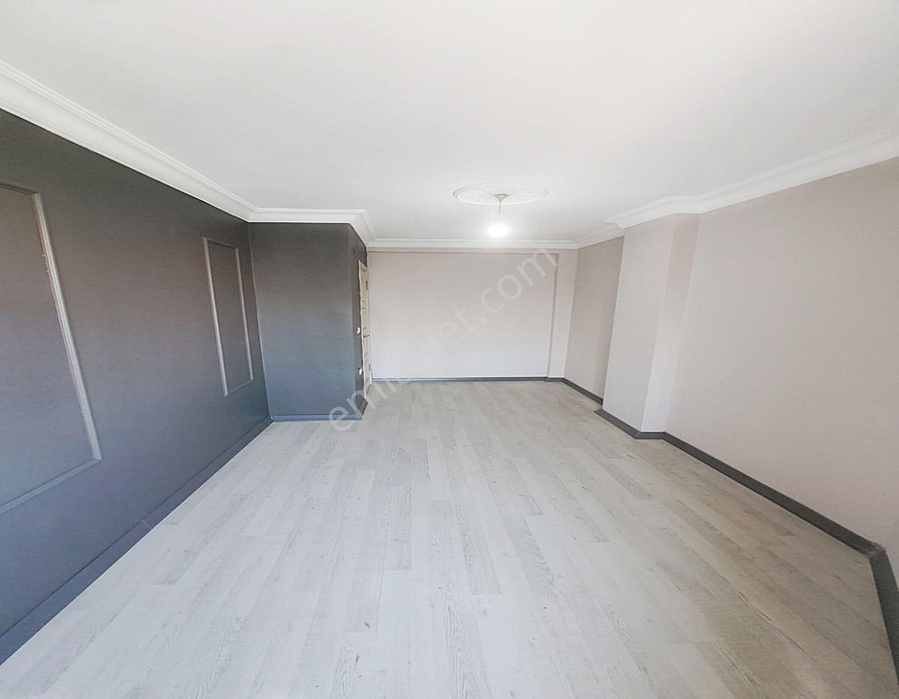 Beylikdüzü Arena'dan Merkezi Konumda Balkonlu Satılık 2+1 Daire - Görsel 3