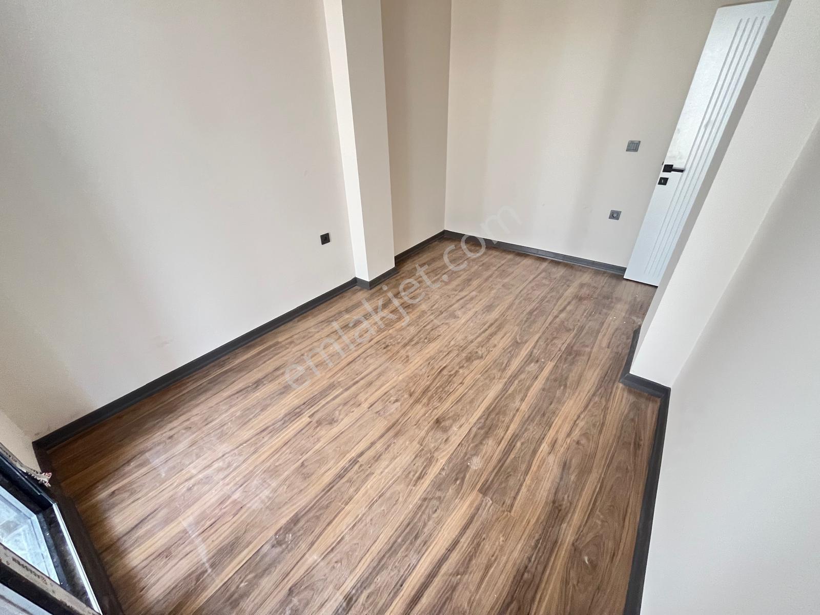 Güre Çamlıbelde Bahçe Kullanımlı Havuzlu Satılık 1+1 Daire - Görsel 4