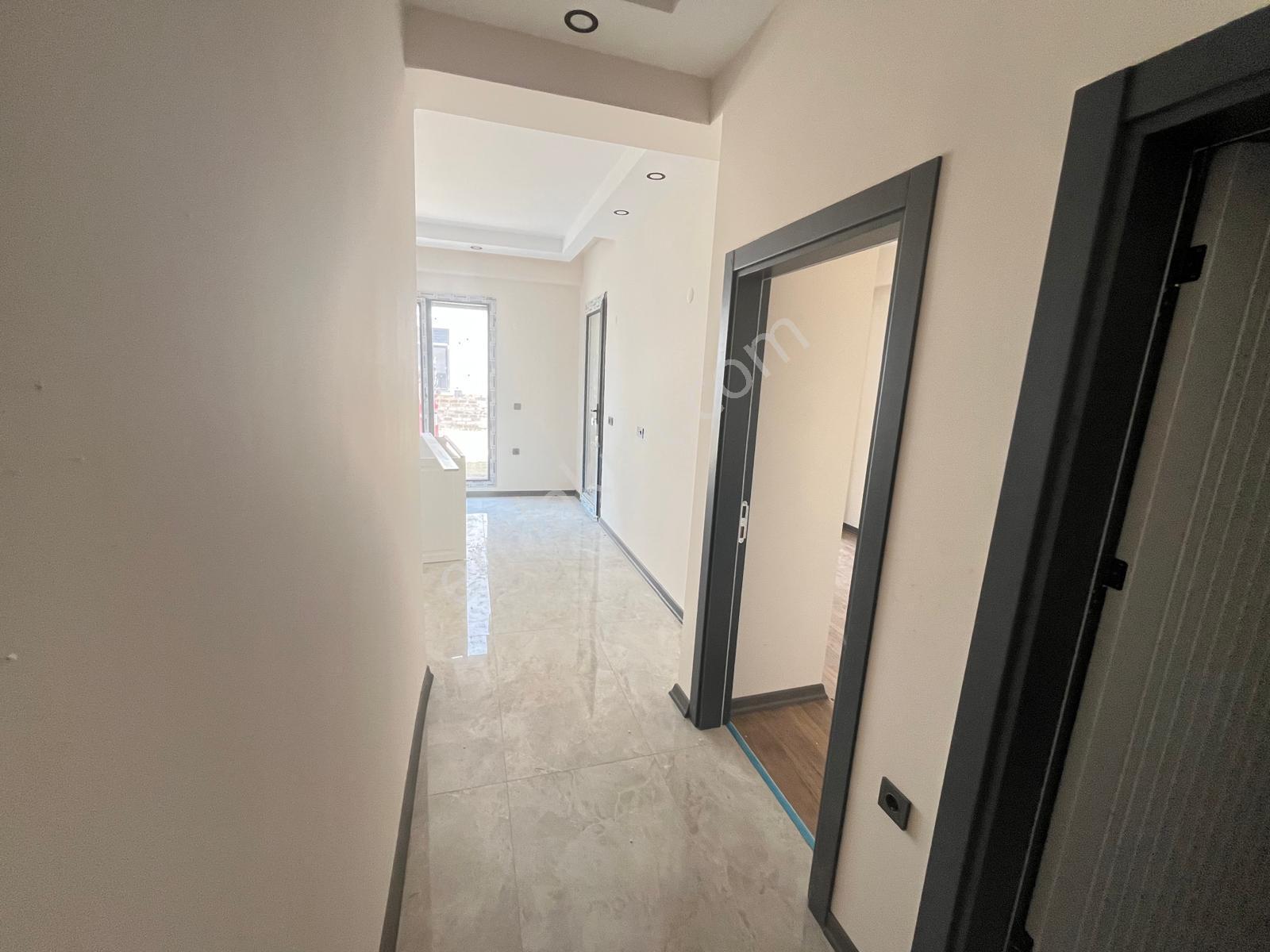 Güre Çamlıbelde Bahçe Kullanımlı Havuzlu Satılık 1+1 Daire - Görsel 8