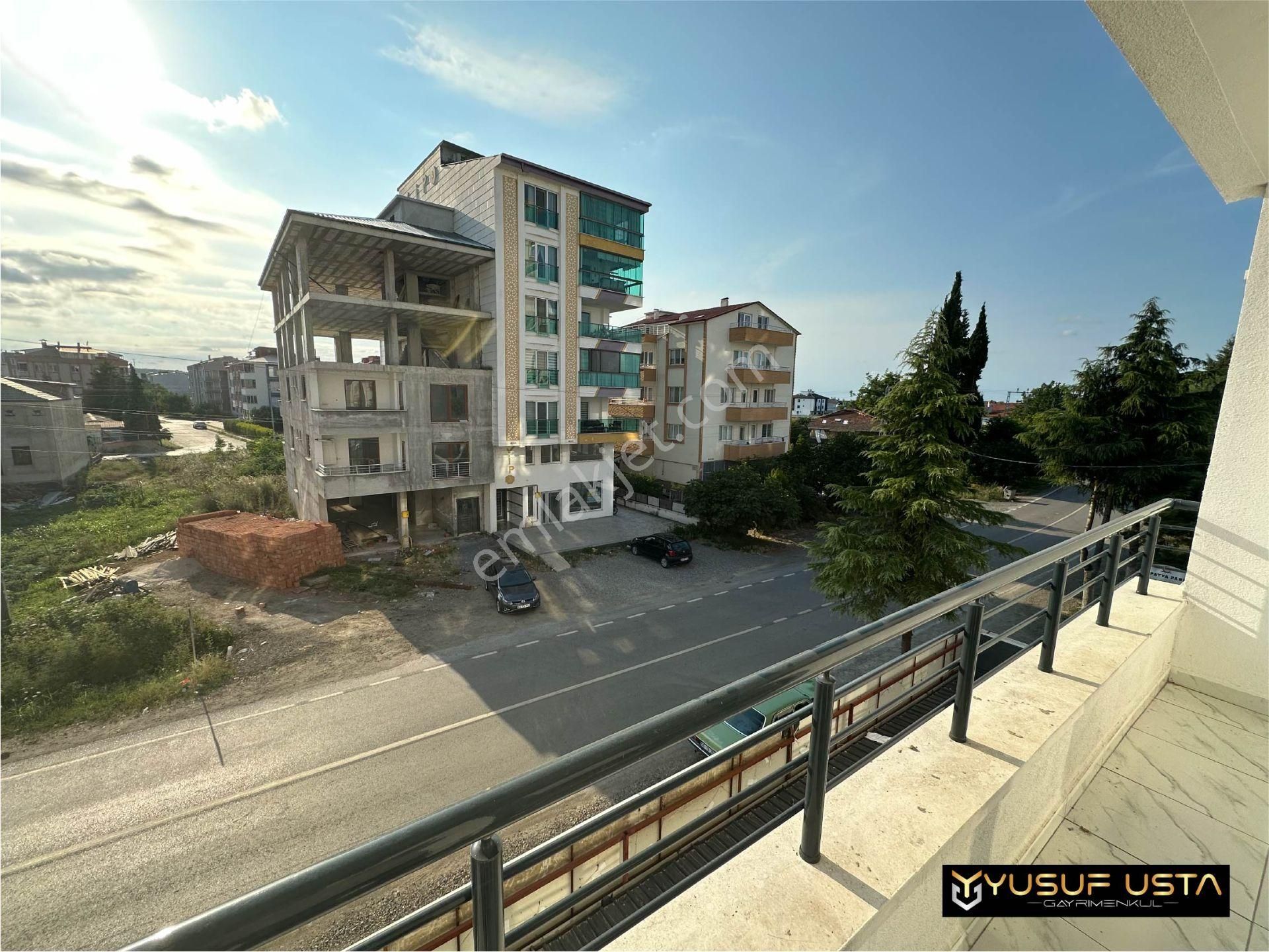 Yusuf Usta Gayrimenkulden Caddeye Cephe Eşyalı 1+1 Kiralık Daire