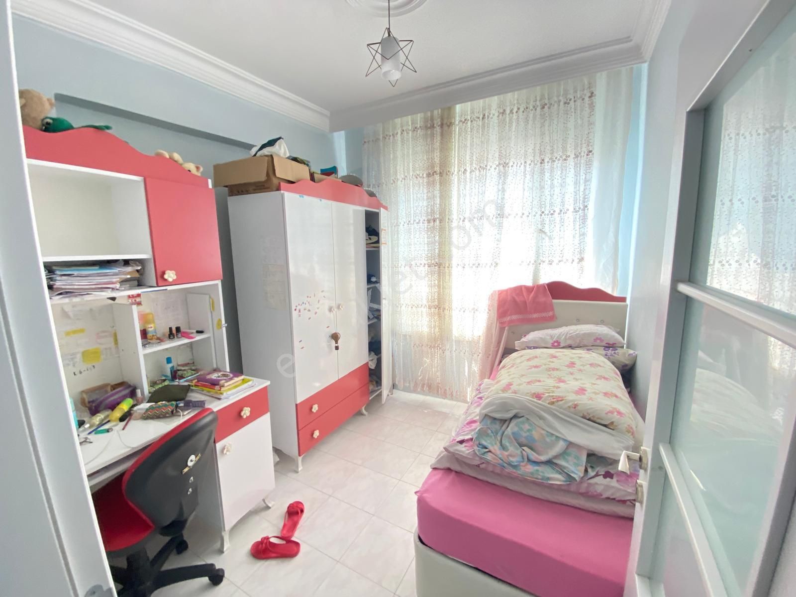 Prestij'den Nusratiye'de Cadde Üzeri Asansörlü Tertemiz 3+1 Daire