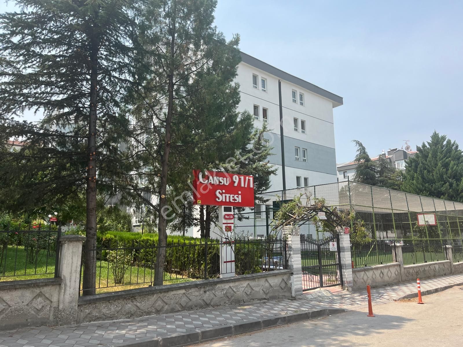 Ayyıldız Mahallesinde Site İçi Satılık Ful Yapılı 3+1 Daire