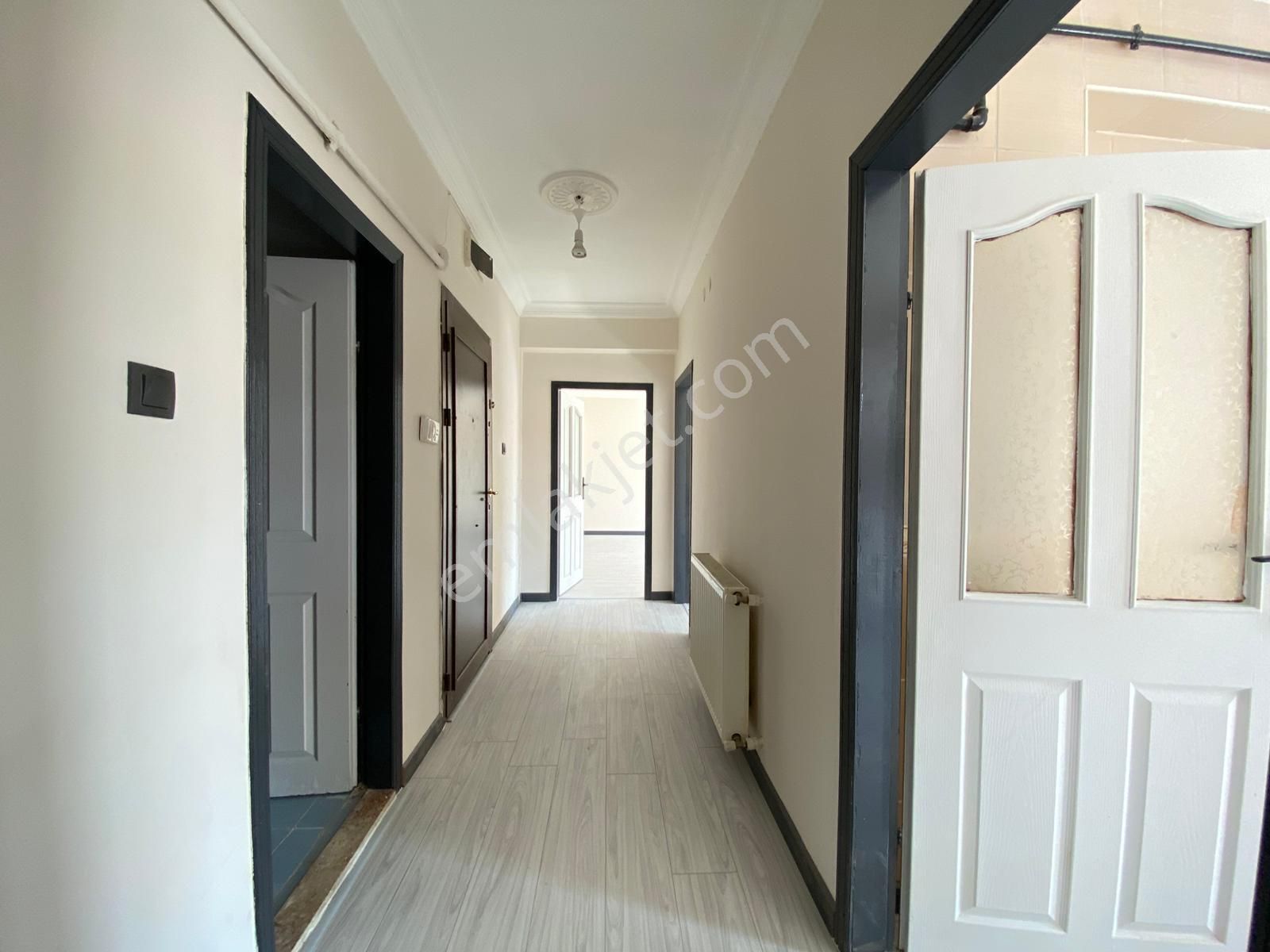 Relax'tan Yayla Ana Sağlık Yanı 1.kat Güney Masrafsız Çift Cephe - Görsel 32