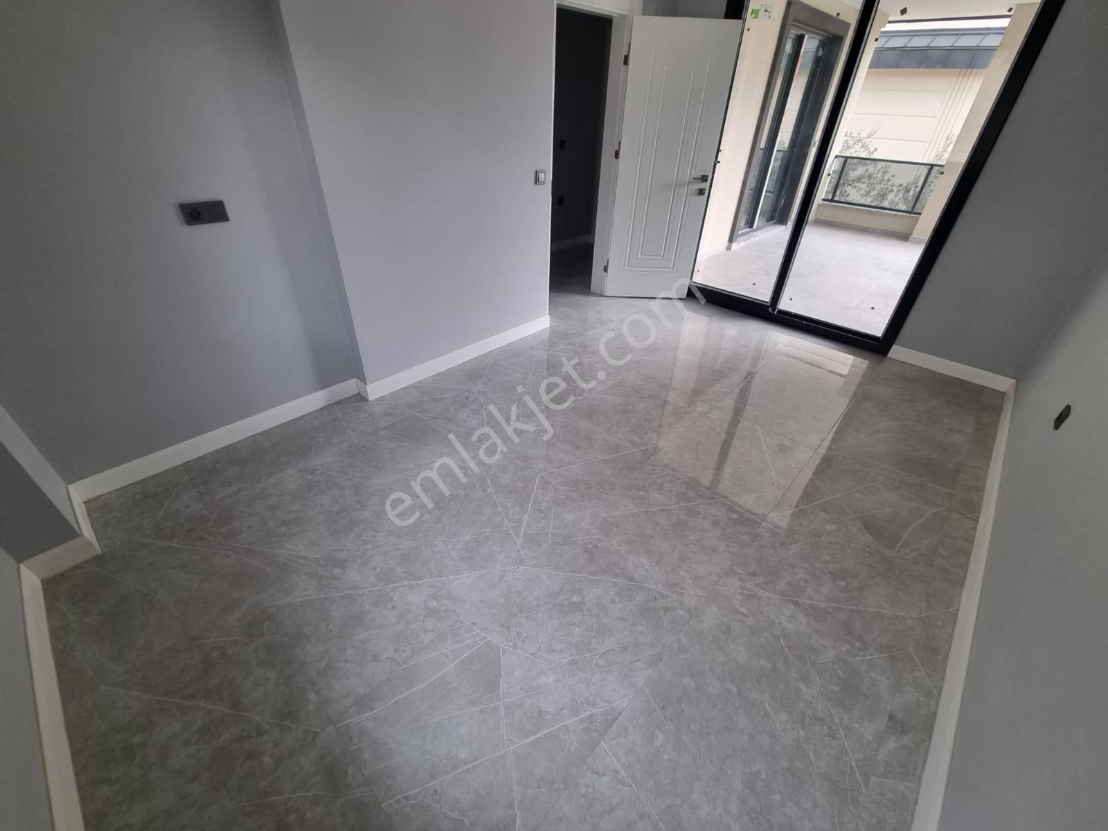 Irmaksudan Güre De Havuzlu Şehir Stresinden Uzak 4+2 Lüks Villa - Görsel 22