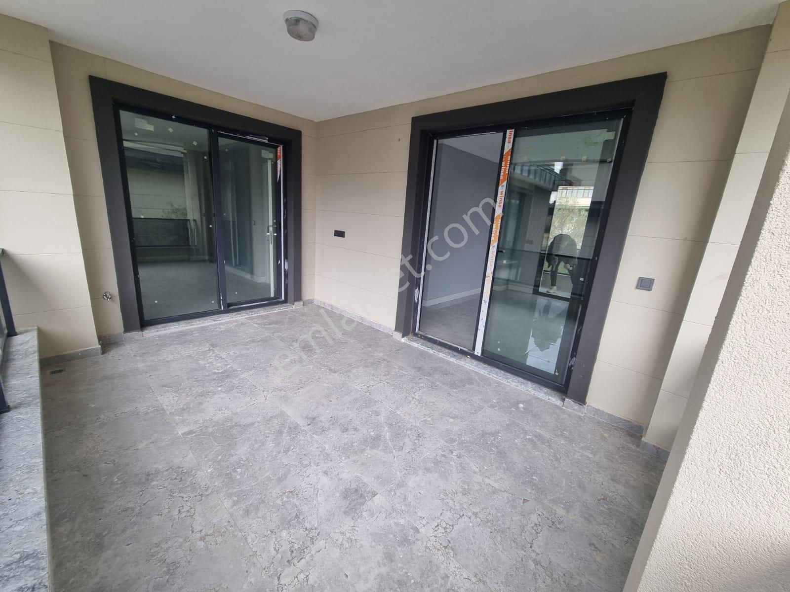 Irmaksudan Güre De Havuzlu Şehir Stresinden Uzak 4+2 Lüks Villa - Görsel 18