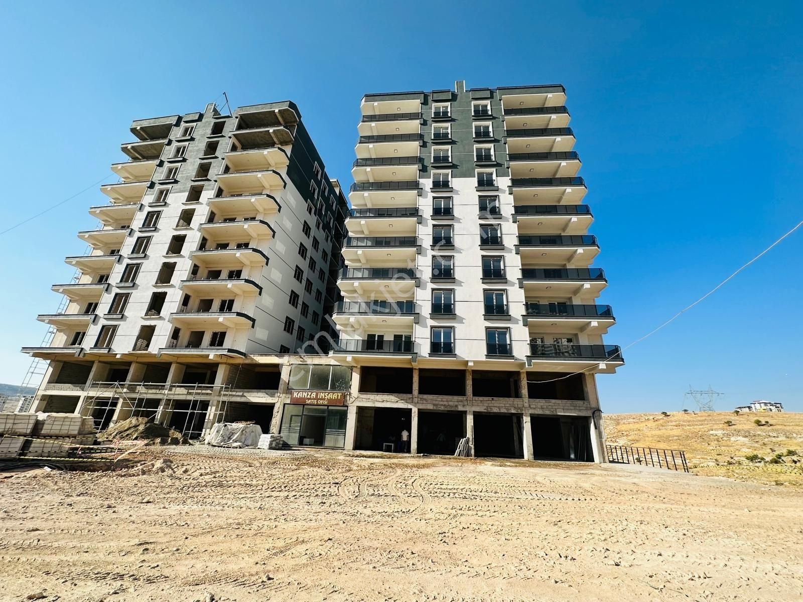 Dinç Emlaktan Satılık Sıfır 3+1 Daire Ön Cephe - Görsel 33