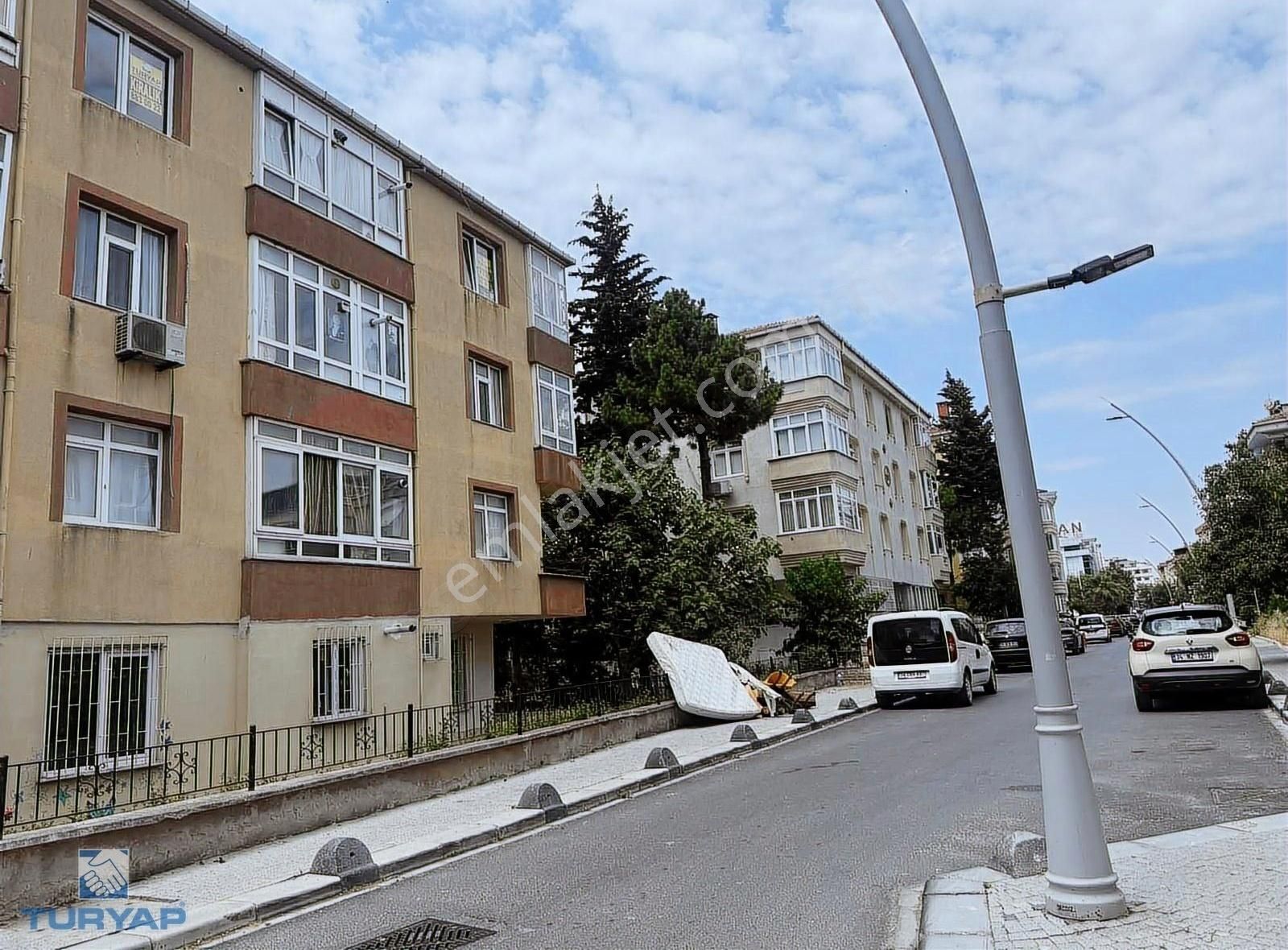 Fatih Mahallesi Eser Otel Arkası Boyalı 2+1 Kiralık Daire