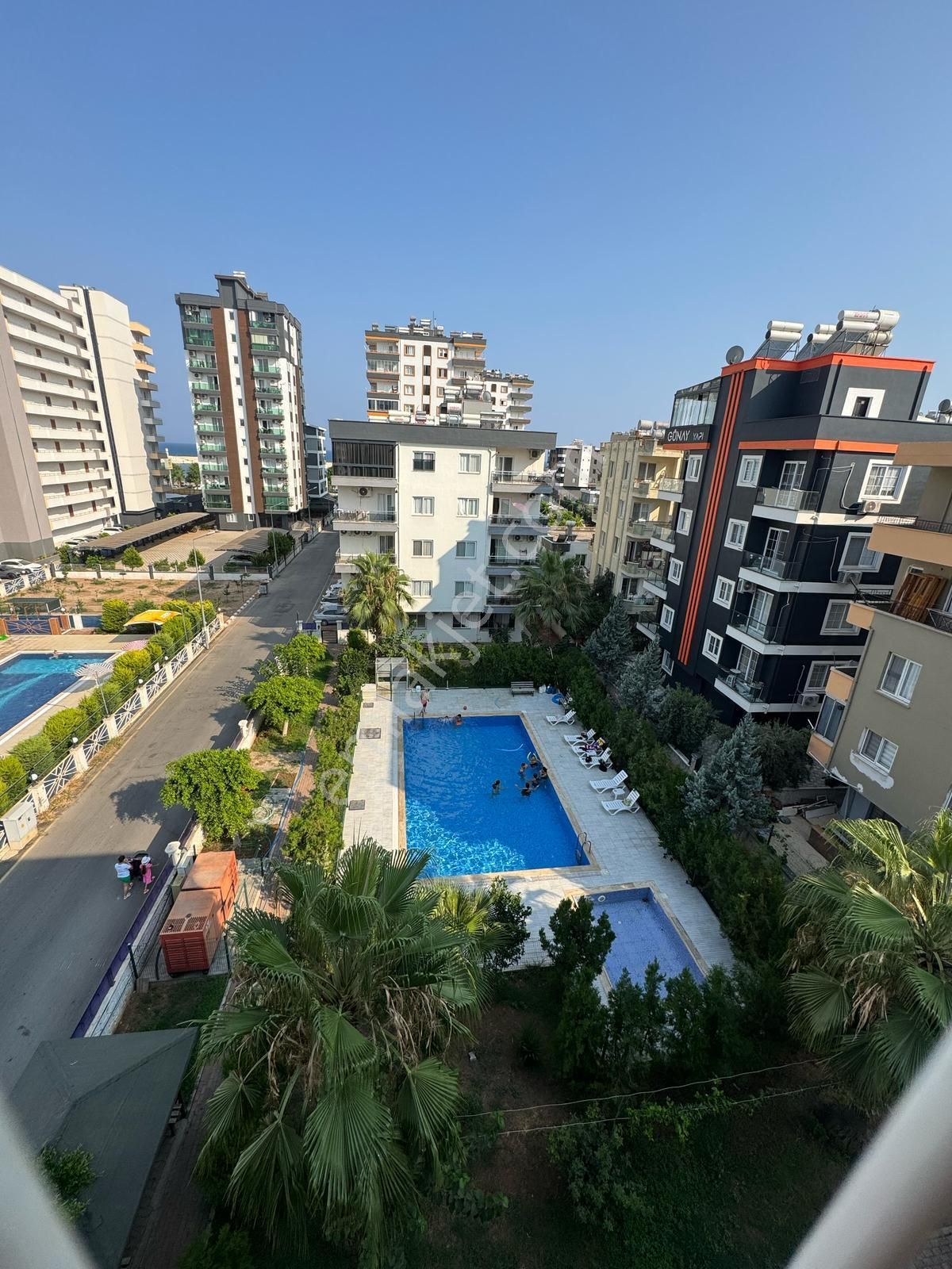 Mersin Erdemlide Denize 50 Metre 1+1 Satılık Daire