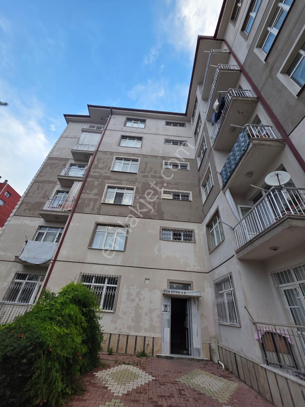 Kule Site Nalçacı Yakınında 3+1 Asansörlü Dairemiz Satılıktır