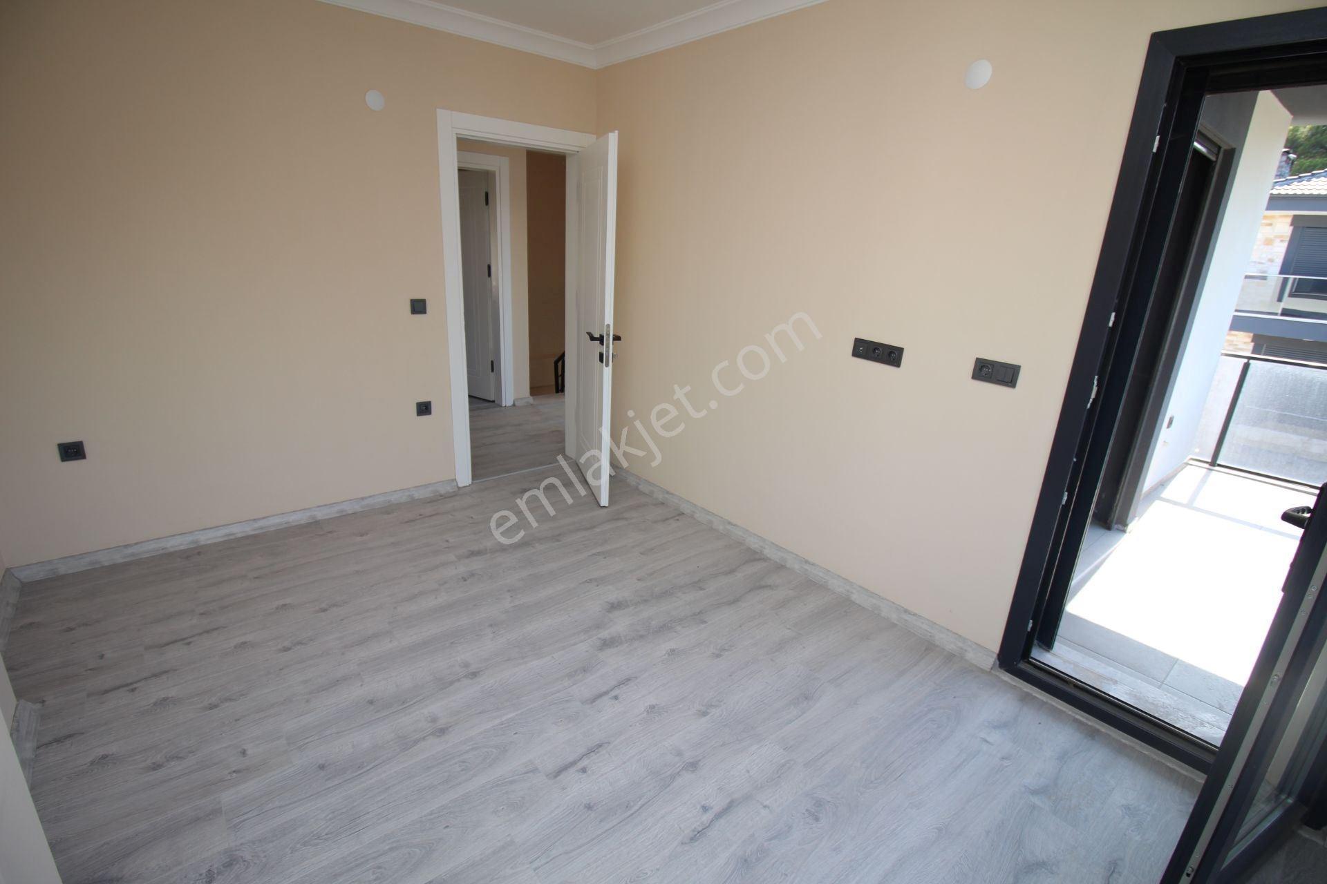 Mordoğan Çamlık Mevkiinde Tam Müstakil Satılık Villa - Görsel 21