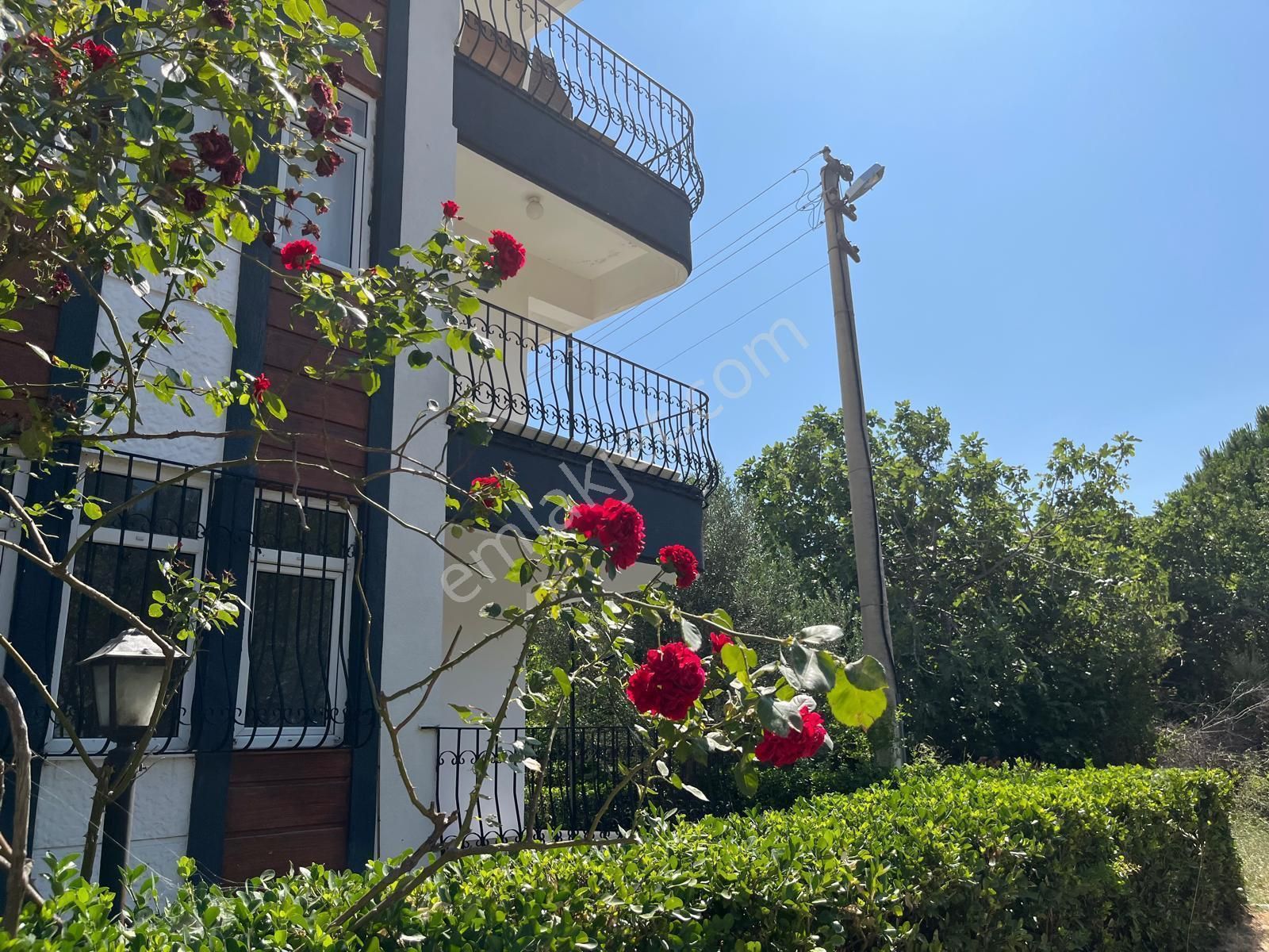 🔴ayanoğlundan Akçayda Site İçerisinde İçi Full Yapılı 2+1 Daire