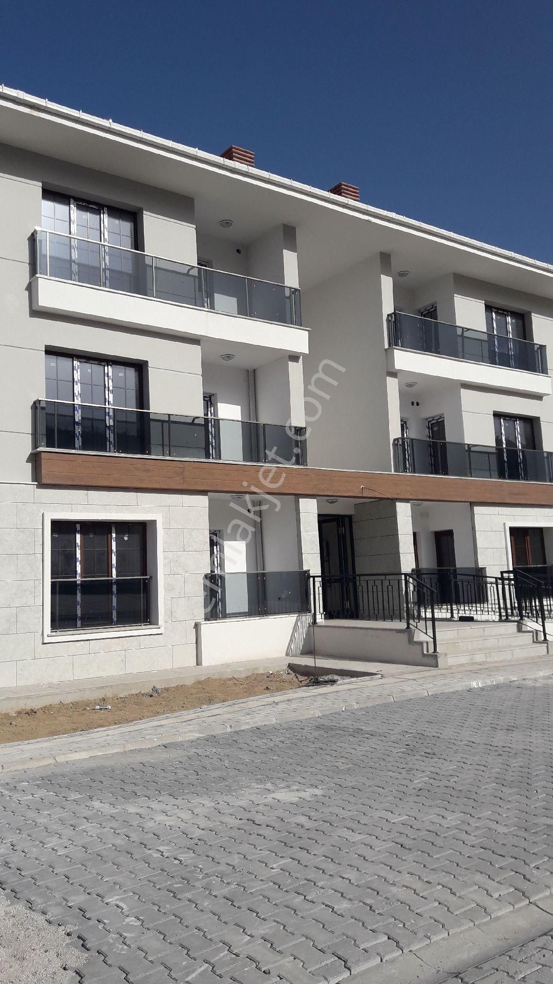 Konya Beybes Tokide 2+1 Arakat Satılık Daire