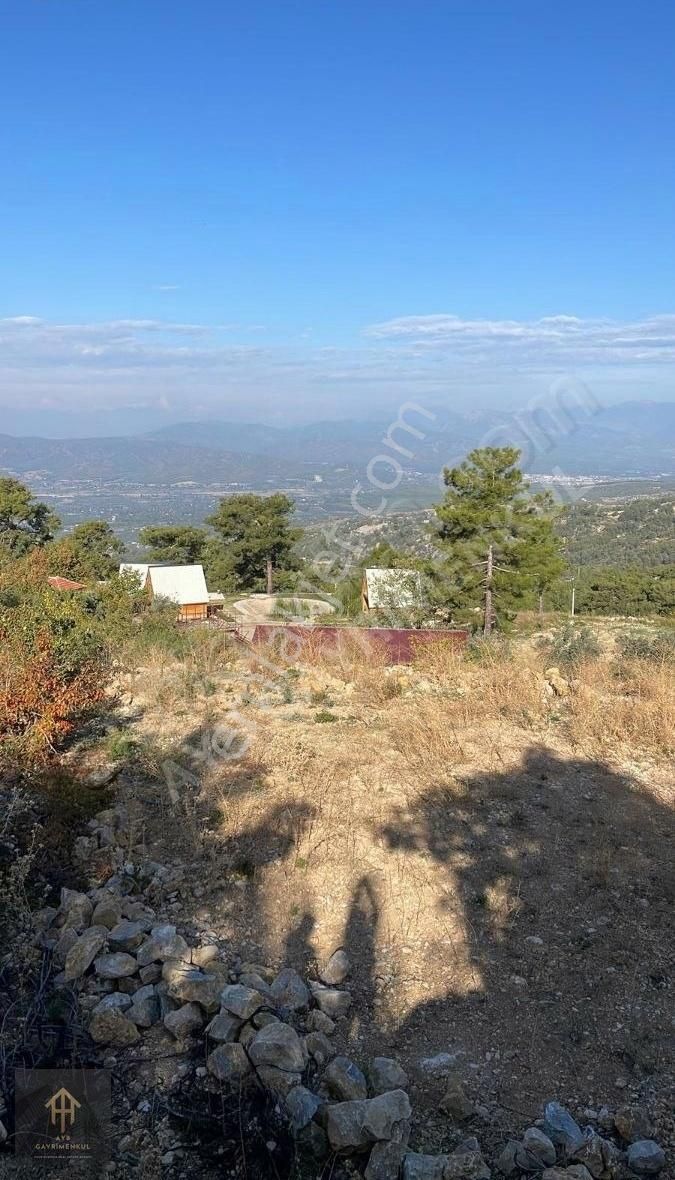 Ayb Gayrimenkulden Yakada Satılık Manzaralı Tarla