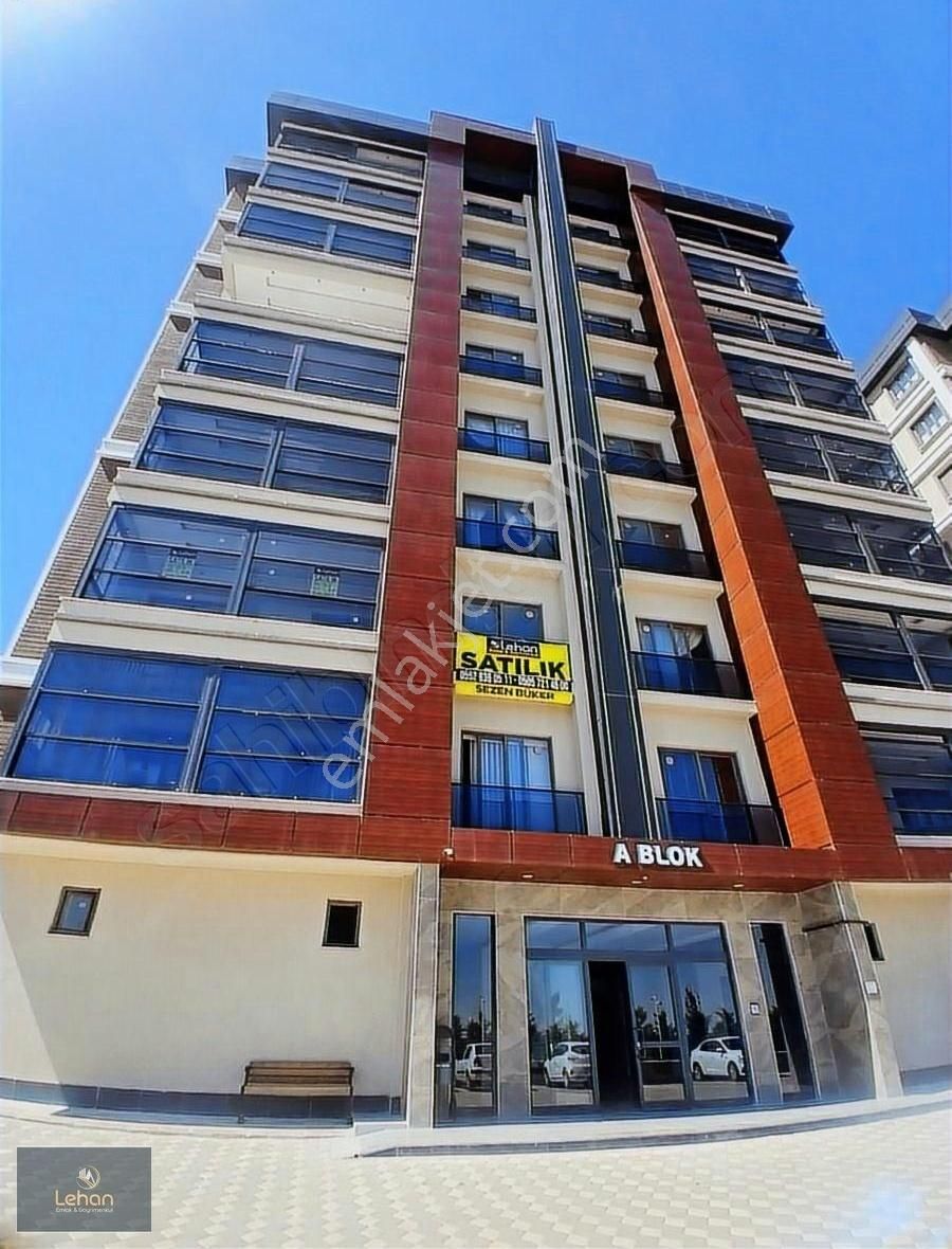 Kuzey Çevre Yolu Garden Life Sitesi Satılık Lüks Geniş 5+1 Daire