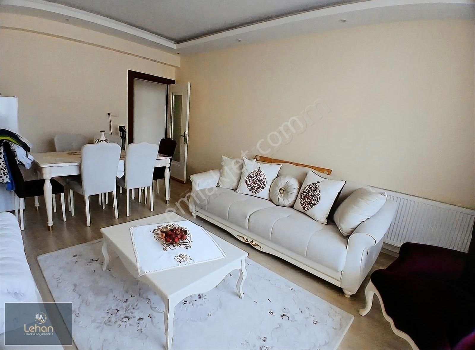 Vadi Mahallesi Altınşehir Lisesi Karşısı Satılık Geniş 3+1 Daire
