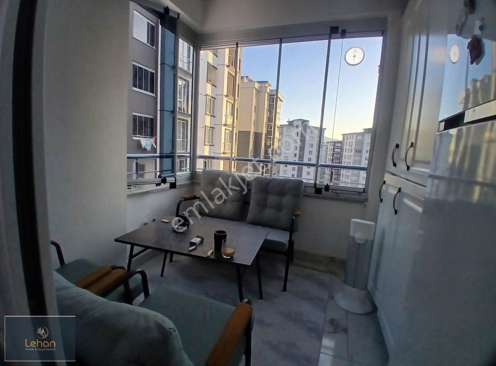 Tekerek Mahallesi Site İçerisinde Yeni Yapı 2+1 Satılık Daire