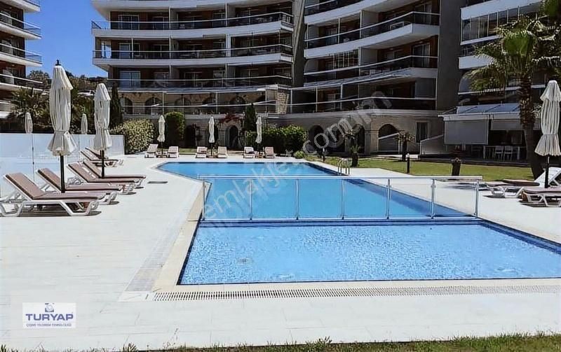 Turyap'tan Çeşme Dalyanda Denize Sıfır Havuzlu 2+1 Rezidans
